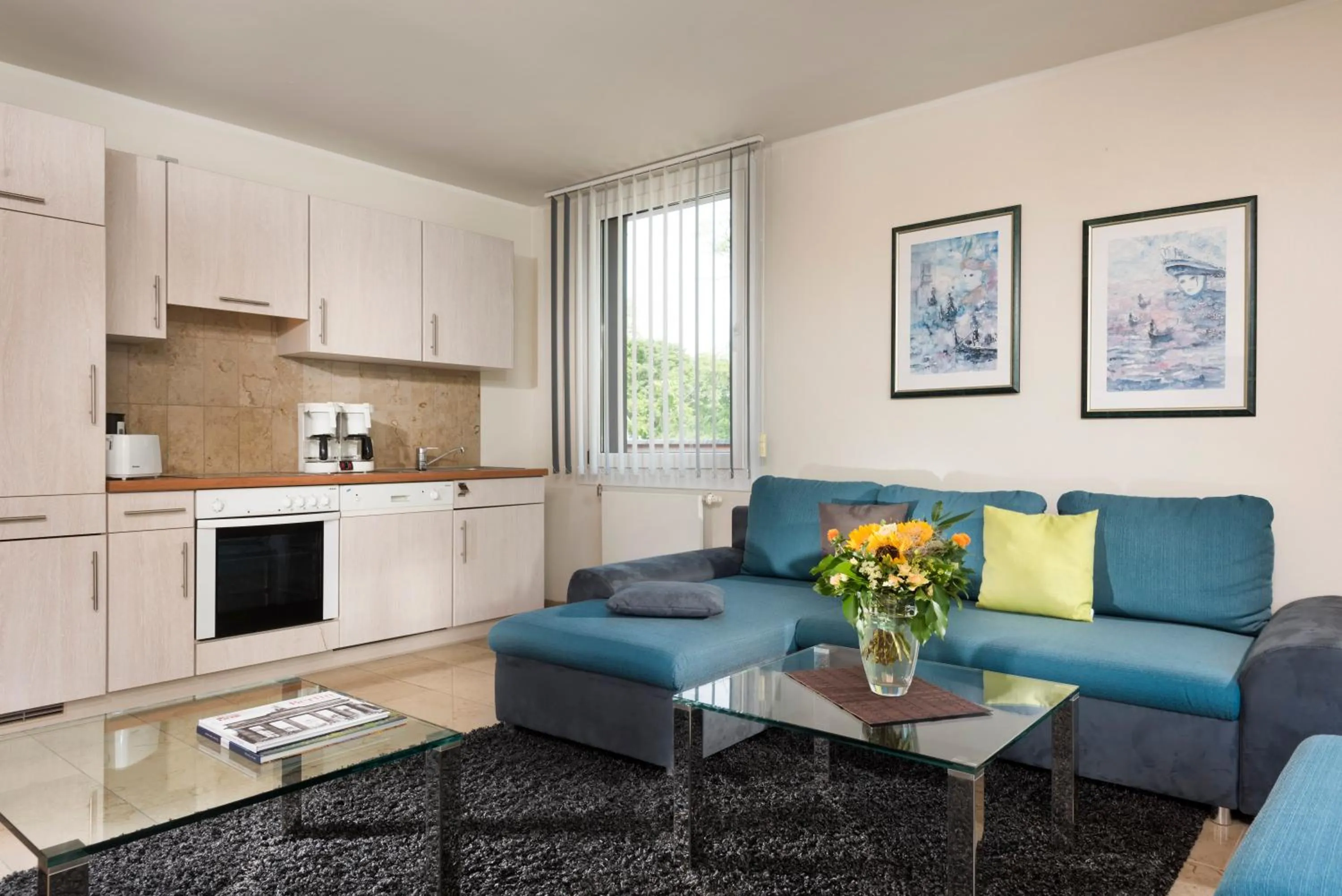 Kitchen or kitchenette, Kitchen/Kitchenette in Michels Apart Hotel Berlin