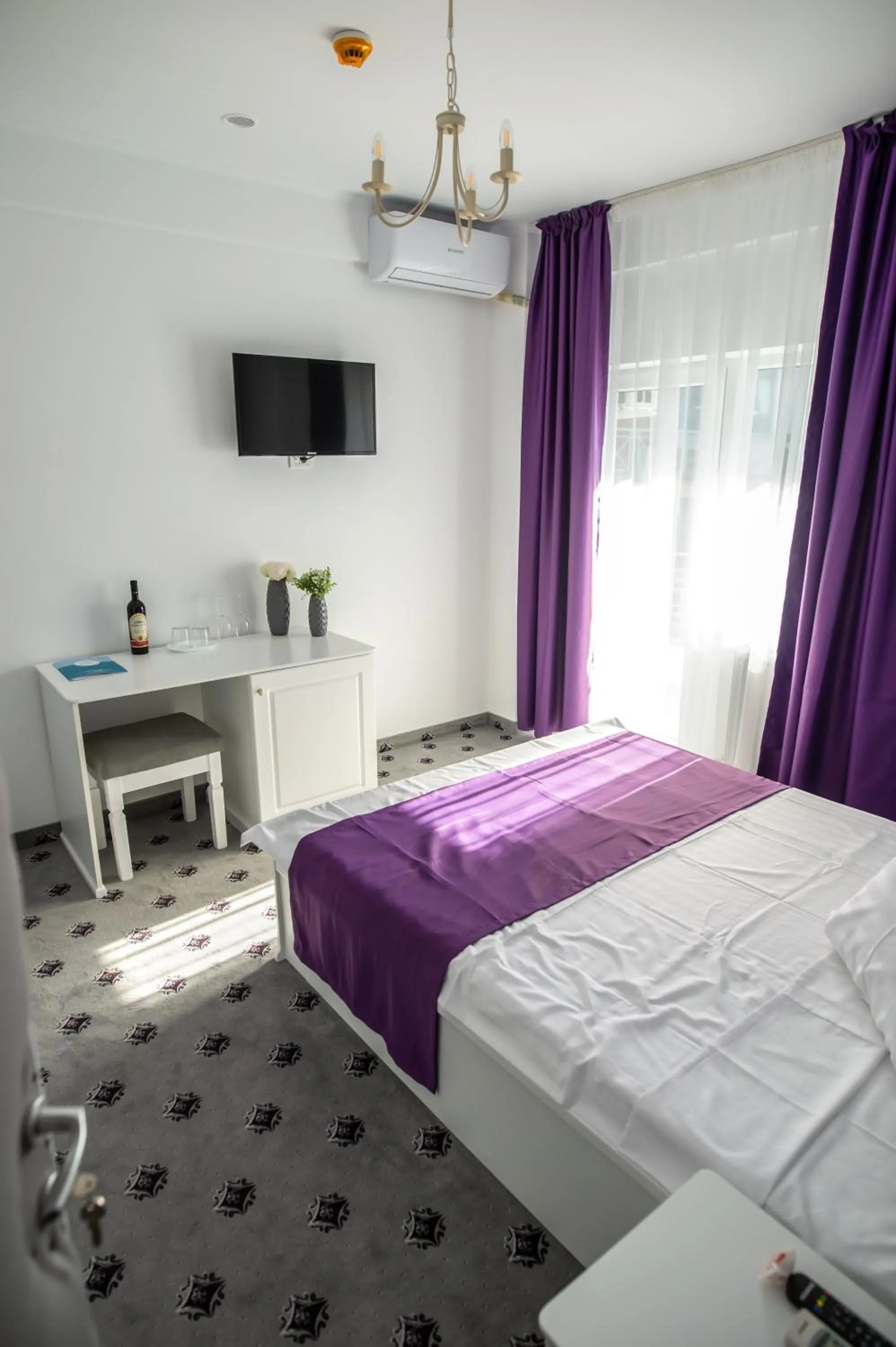 Bedroom, Bed in Hotel Tadora