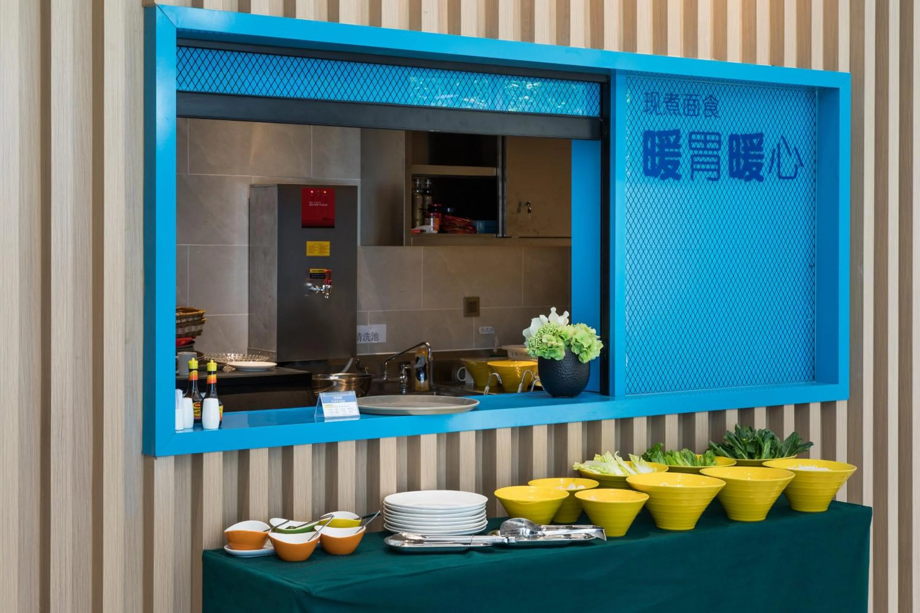 Breakfast in Holiday Inn Express Shenzhen Haiyuan City by IHG