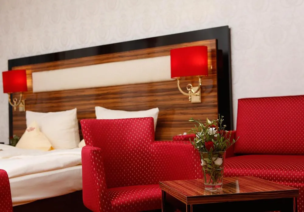 Living room, Bed in The Lakeside - Burghotel zu Strausberg