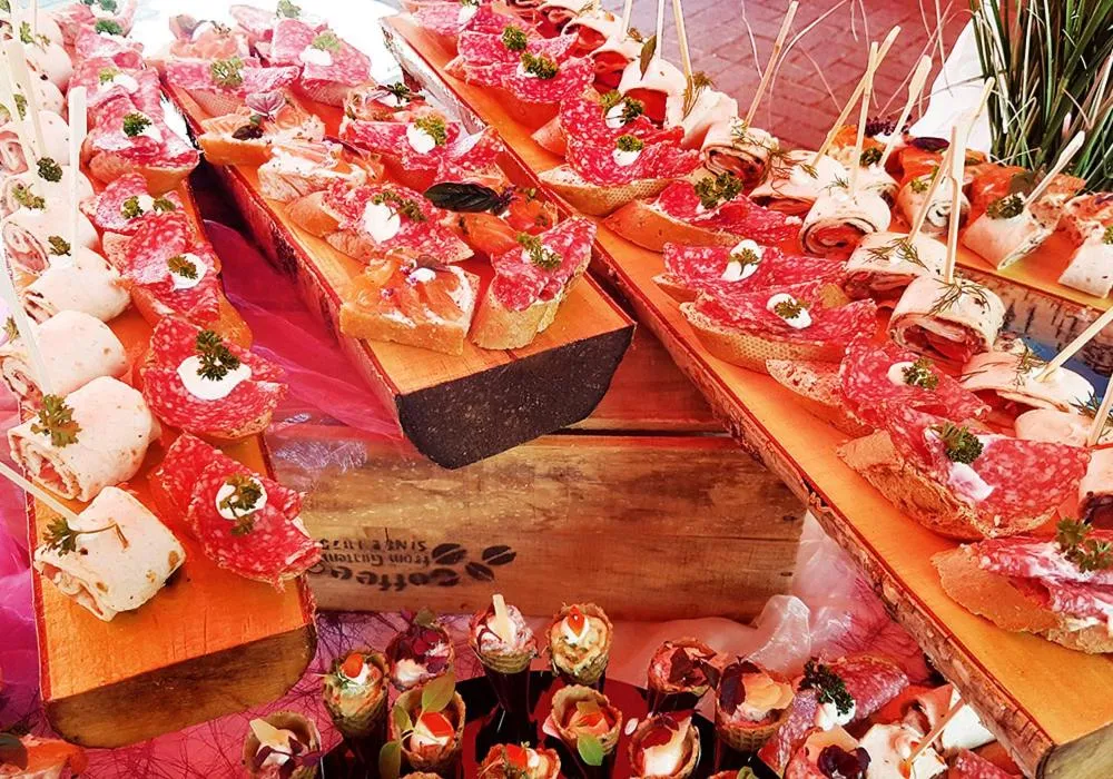 Food in The Lakeside - Burghotel zu Strausberg