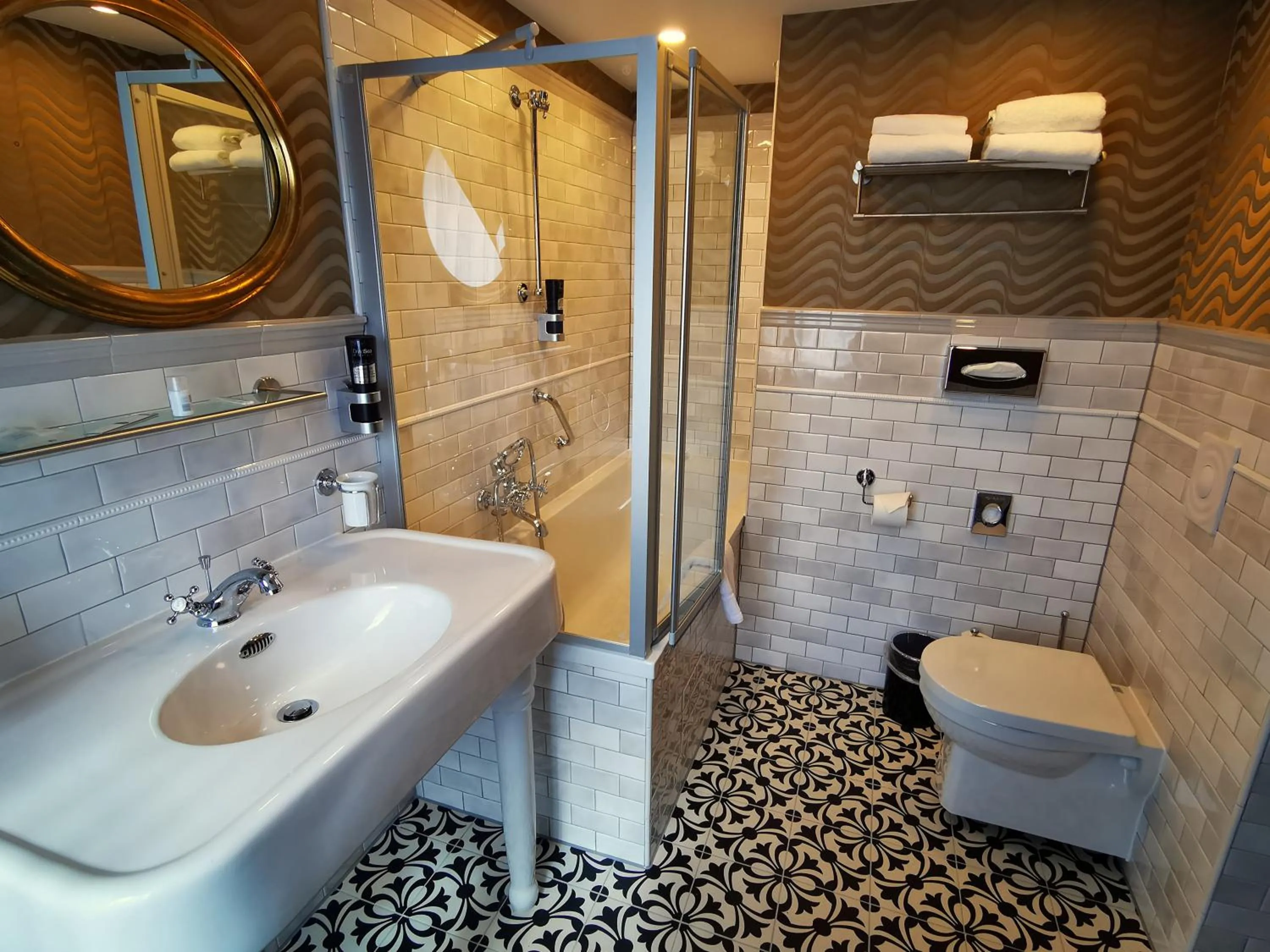 Bathroom in The Lakeside - Burghotel zu Strausberg