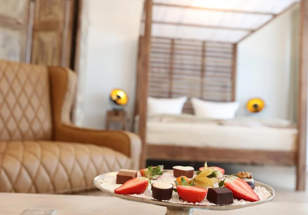 Food, Bed in The Lakeside - Burghotel zu Strausberg