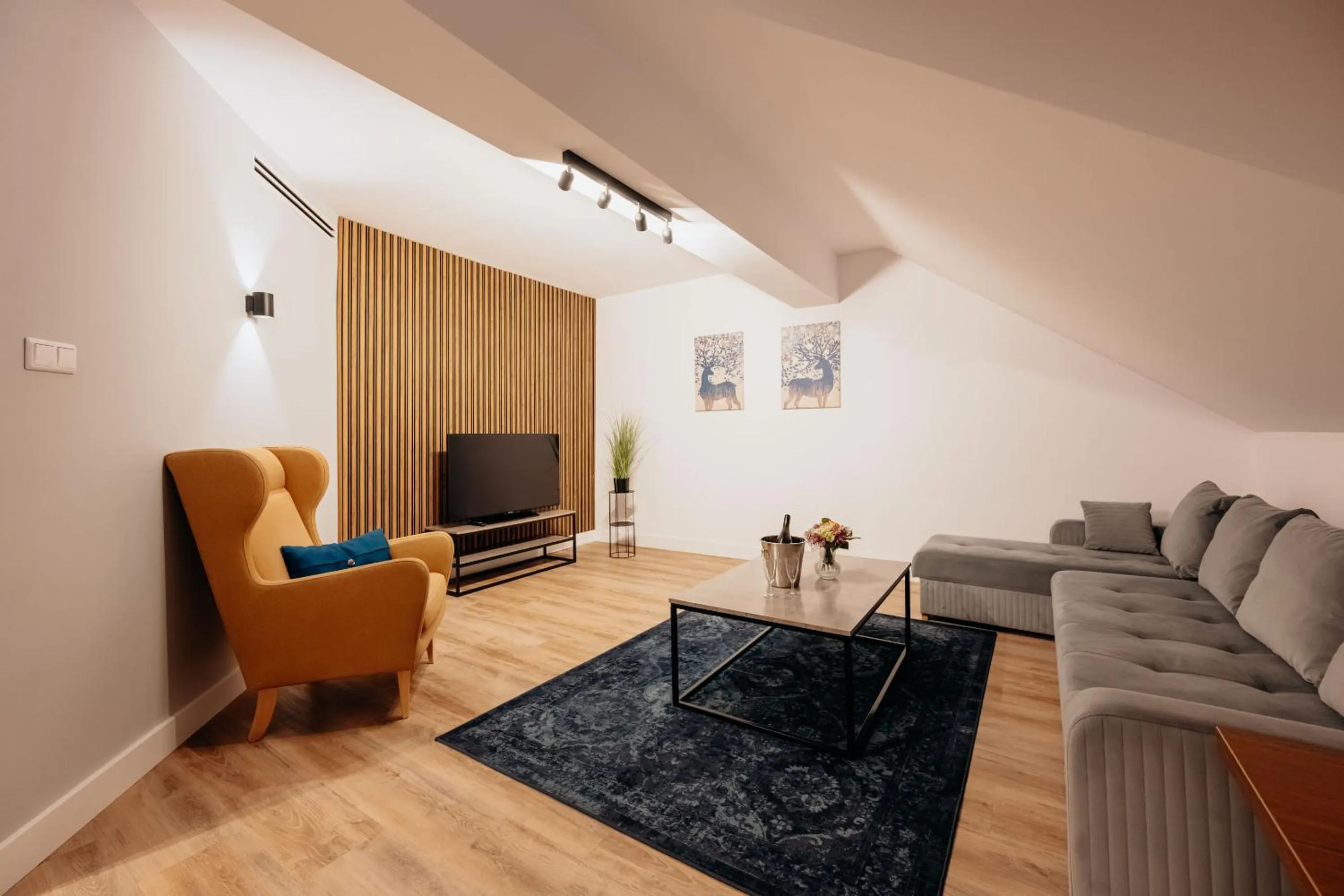 HOTEL CICHA WODA NIEPORĘT