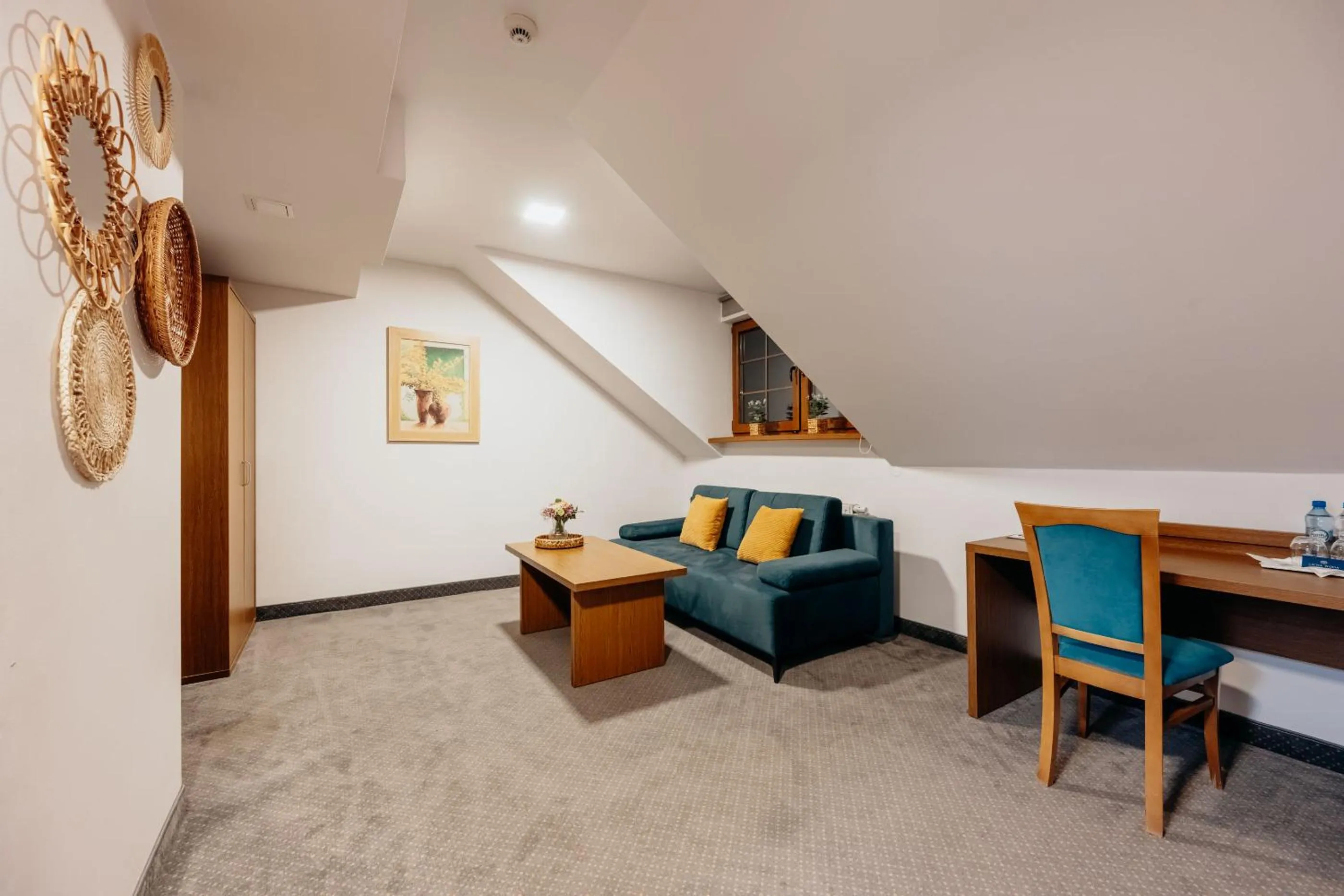 HOTEL CICHA WODA NIEPORĘT