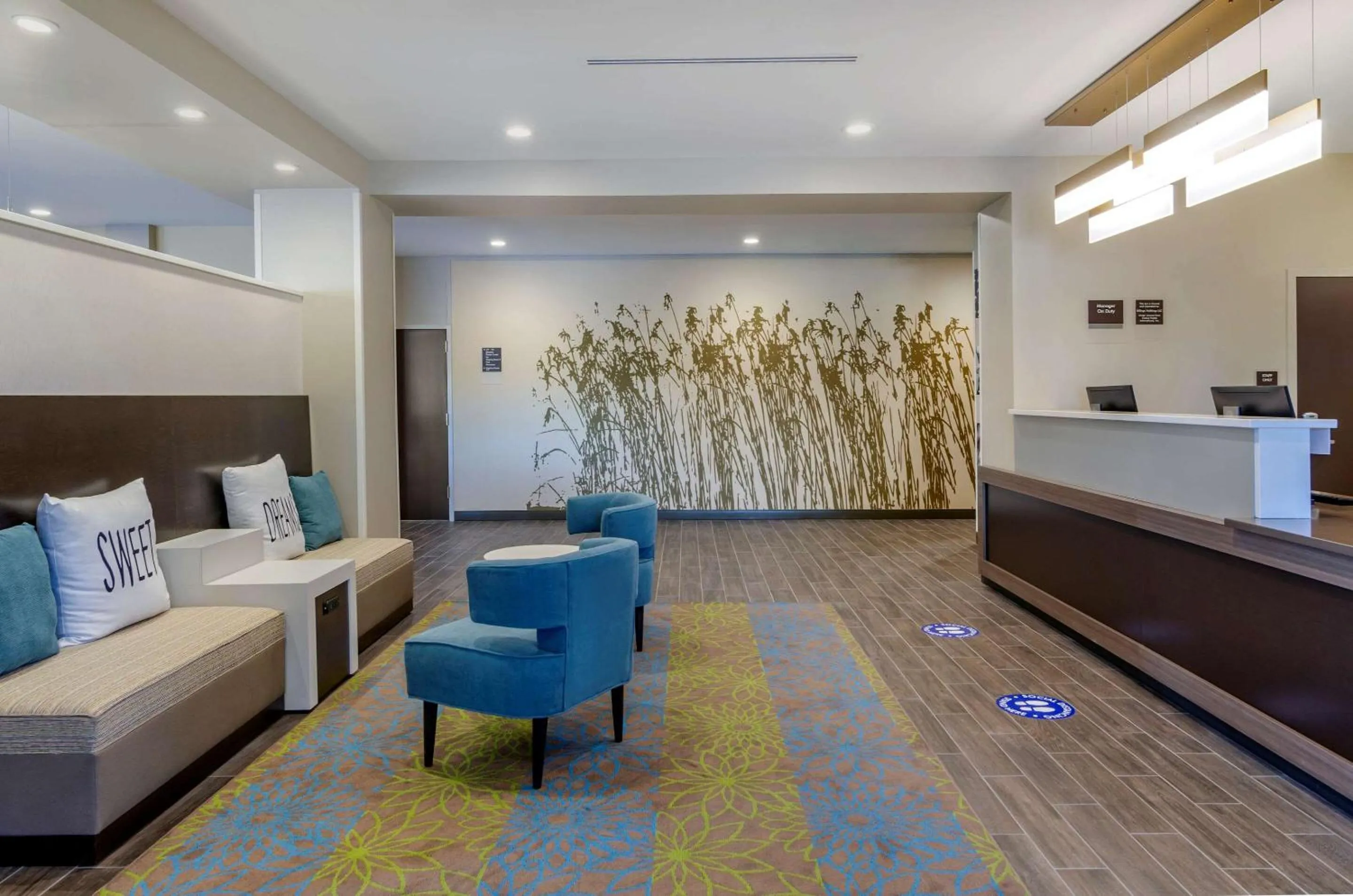 Lobby or reception in Sleep Inn & Suites Great Falls Airport