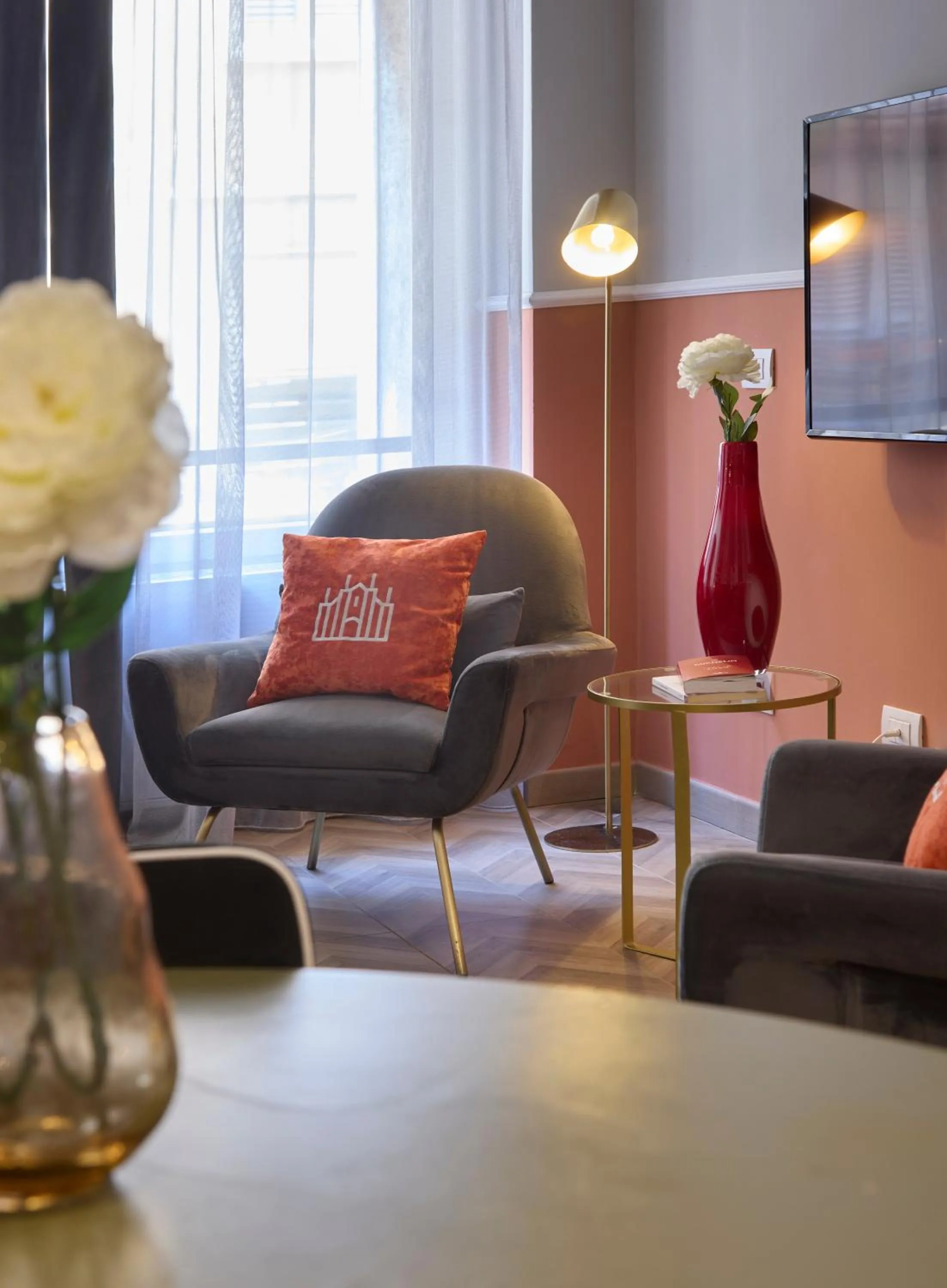 furniture in LUMERA STAY - Solferino