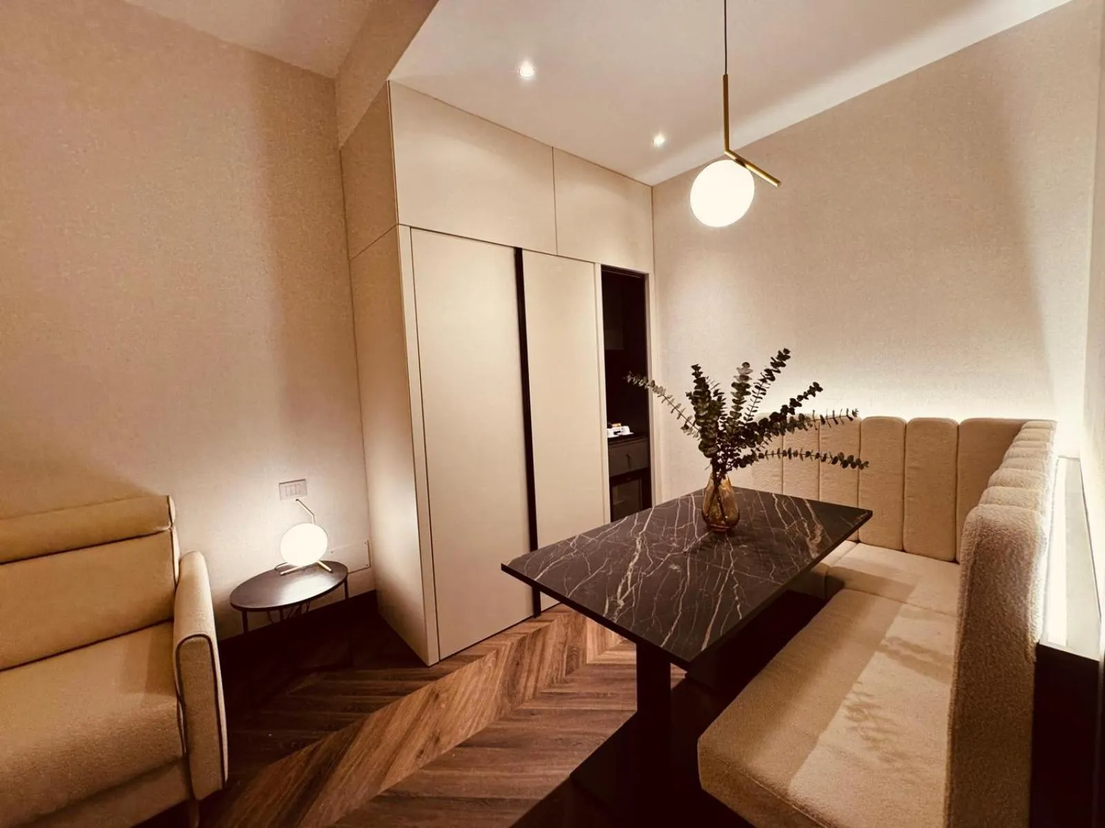 Living room in LUMERA STAY - Solferino