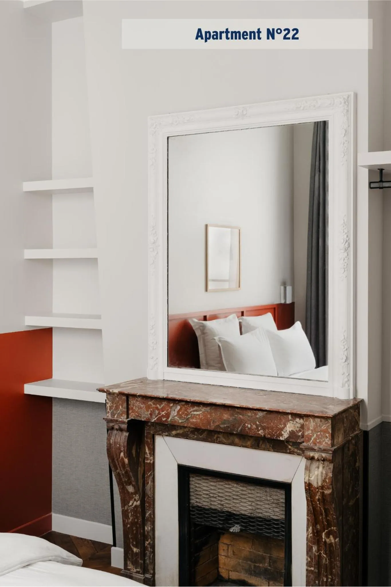 Decorative detail, Bed in Edgar Suites Saint-Lazare - Amsterdam