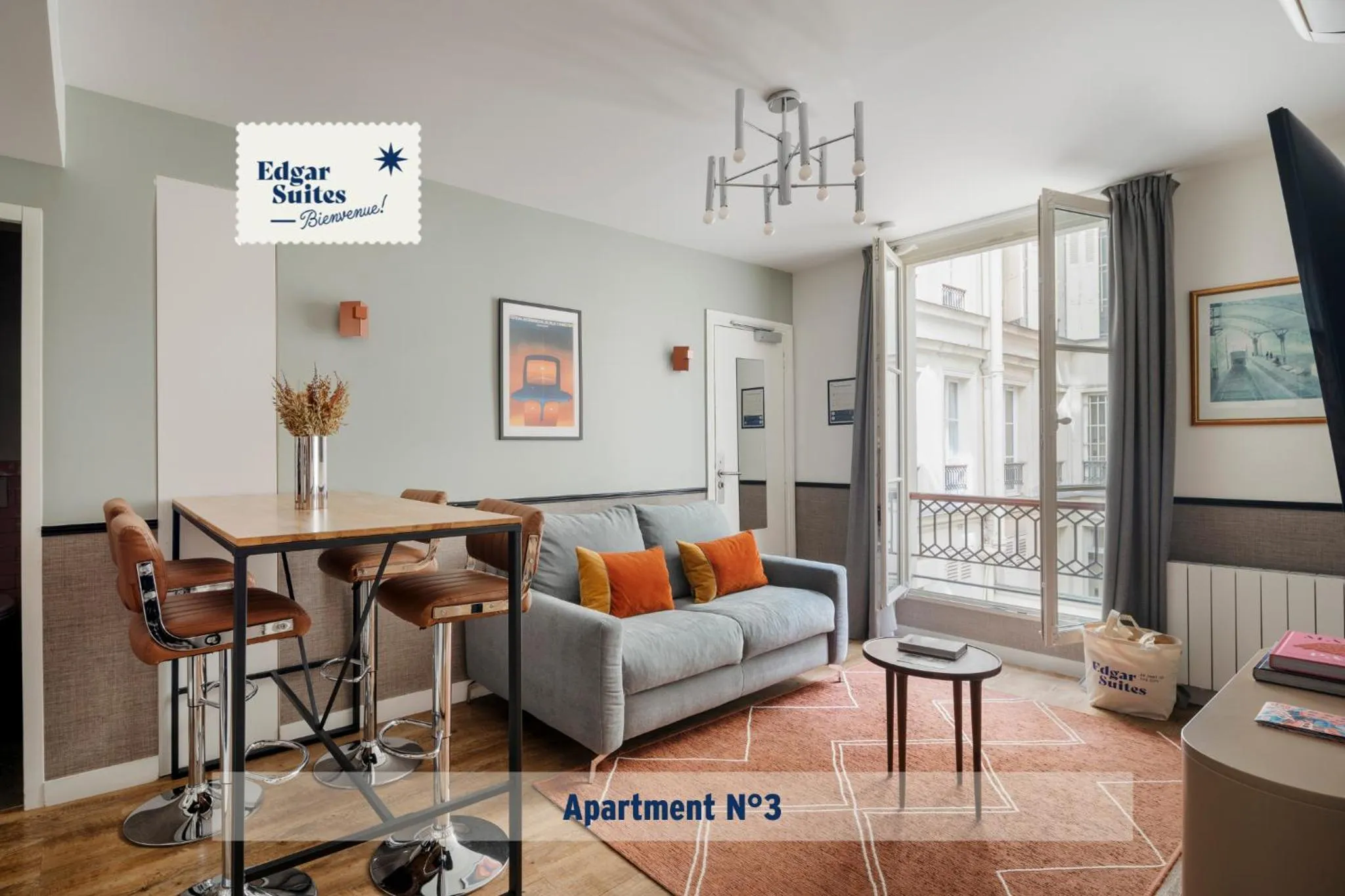 Living room in Edgar Suites Saint-Lazare - Amsterdam