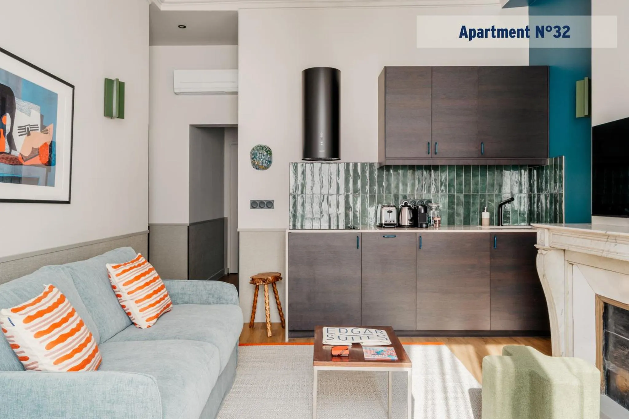 Coffee/tea facilities in Edgar Suites Saint-Lazare - Amsterdam