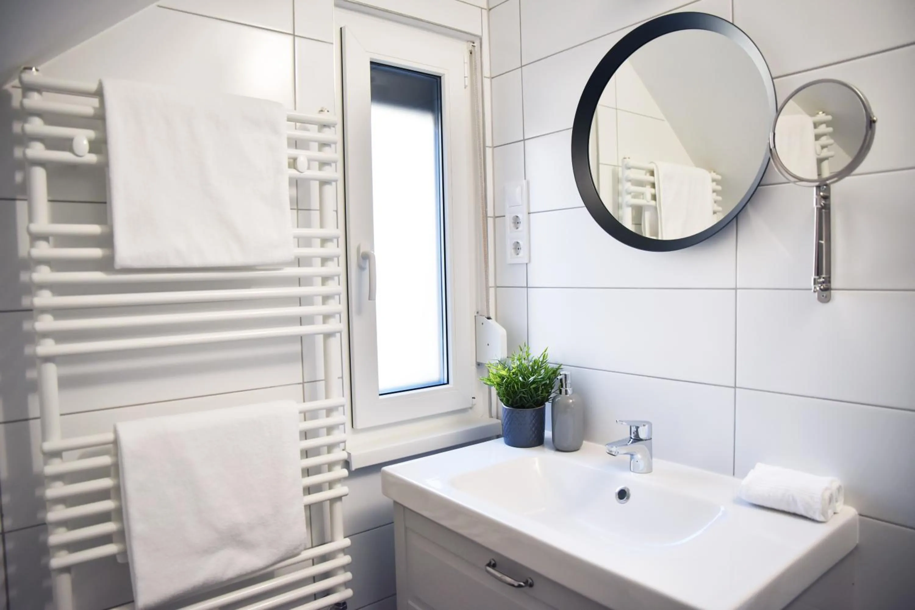 Bathroom in Roomstore Studio Apartments