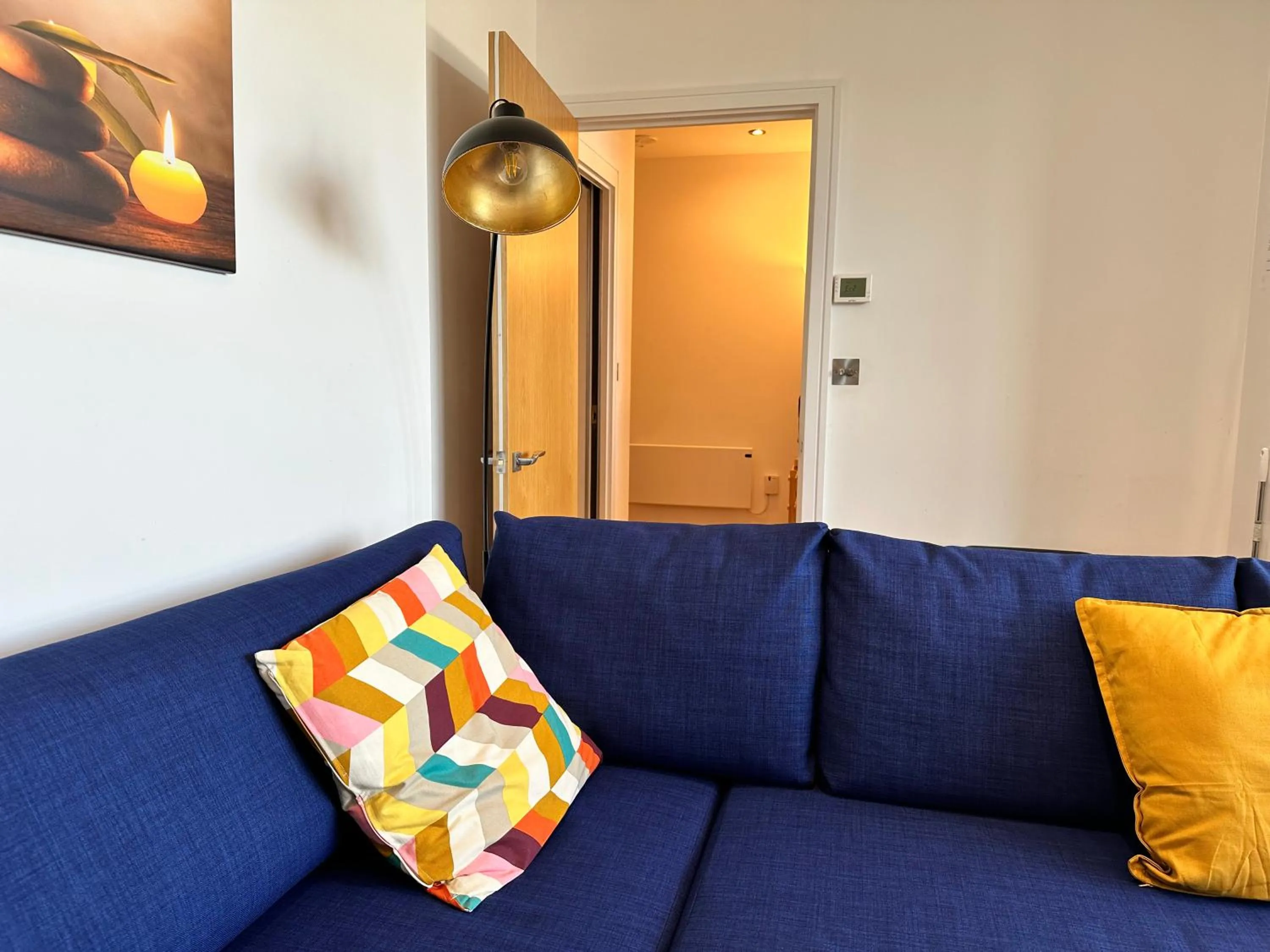 Comfort Stay Apartment in the heart of Haywards Heath