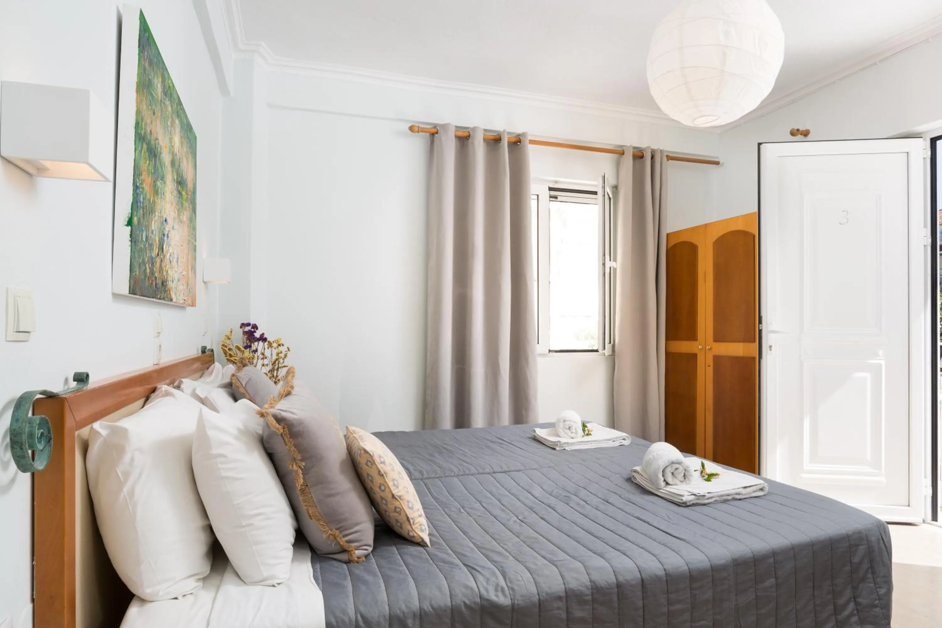Bed in Finata Studios
