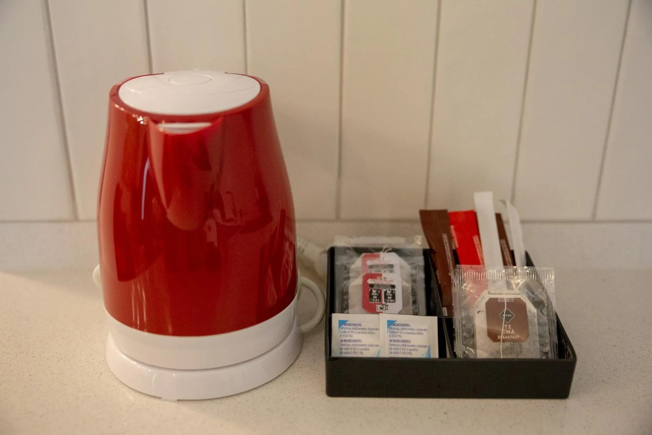 Coffee/tea facilities in VIL5 by Be Alicante