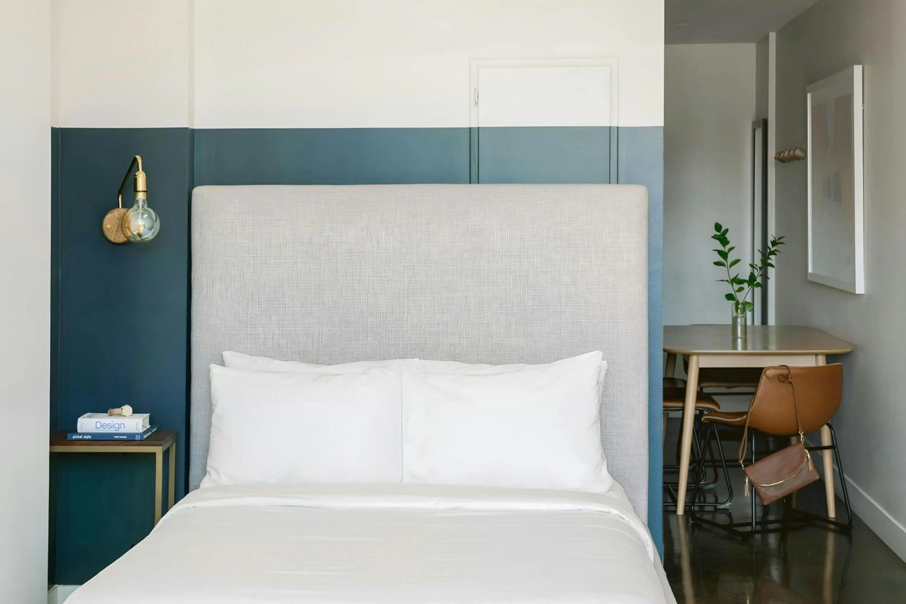 Bedroom, Bed in Sonder by Marriott Bonvoy Le Guerin Apartments Le Plateau-Mont-Royal