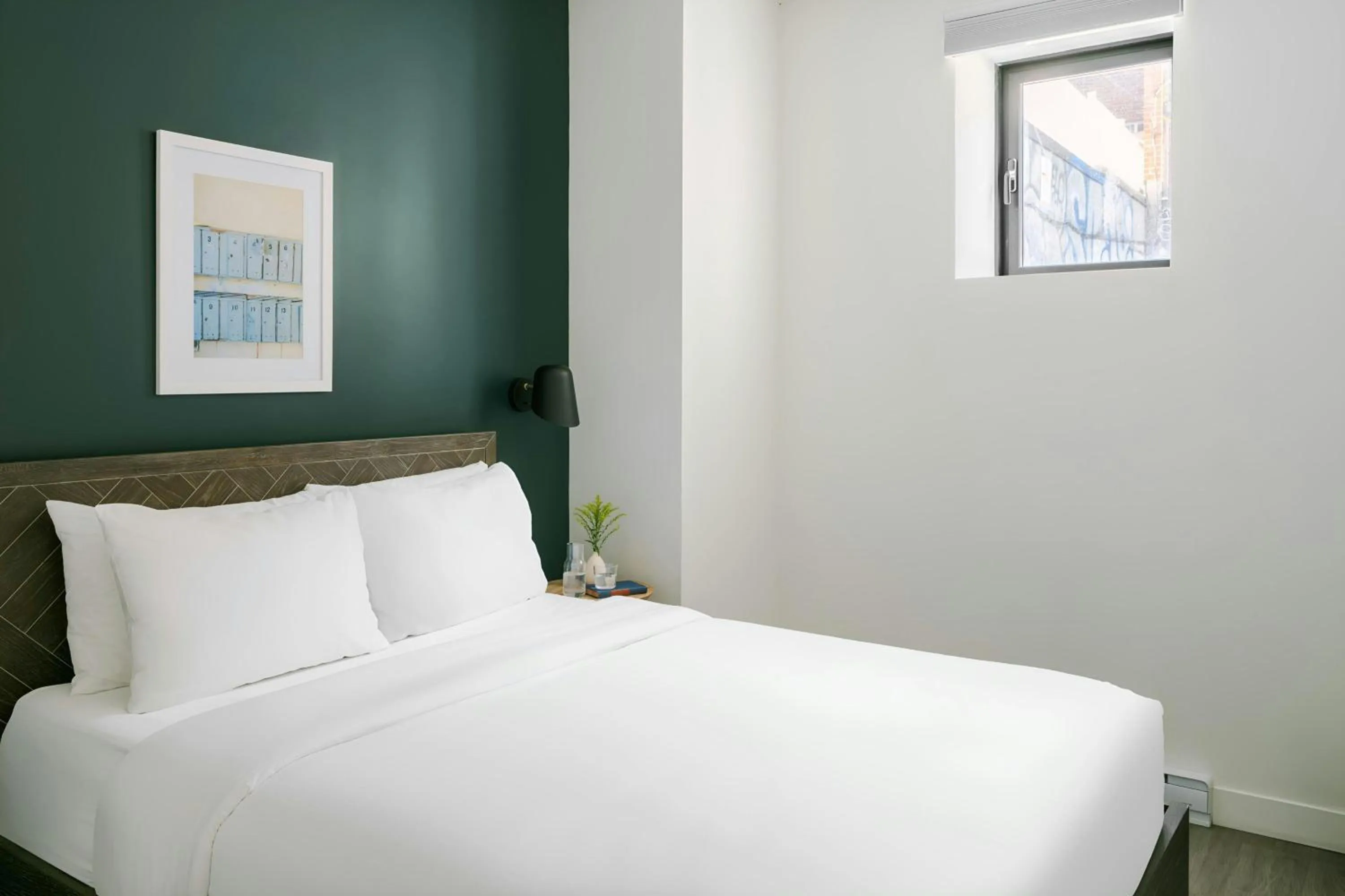 Bedroom, Bed in Sonder by Marriott Bonvoy Le Guerin Apartments Le Plateau-Mont-Royal