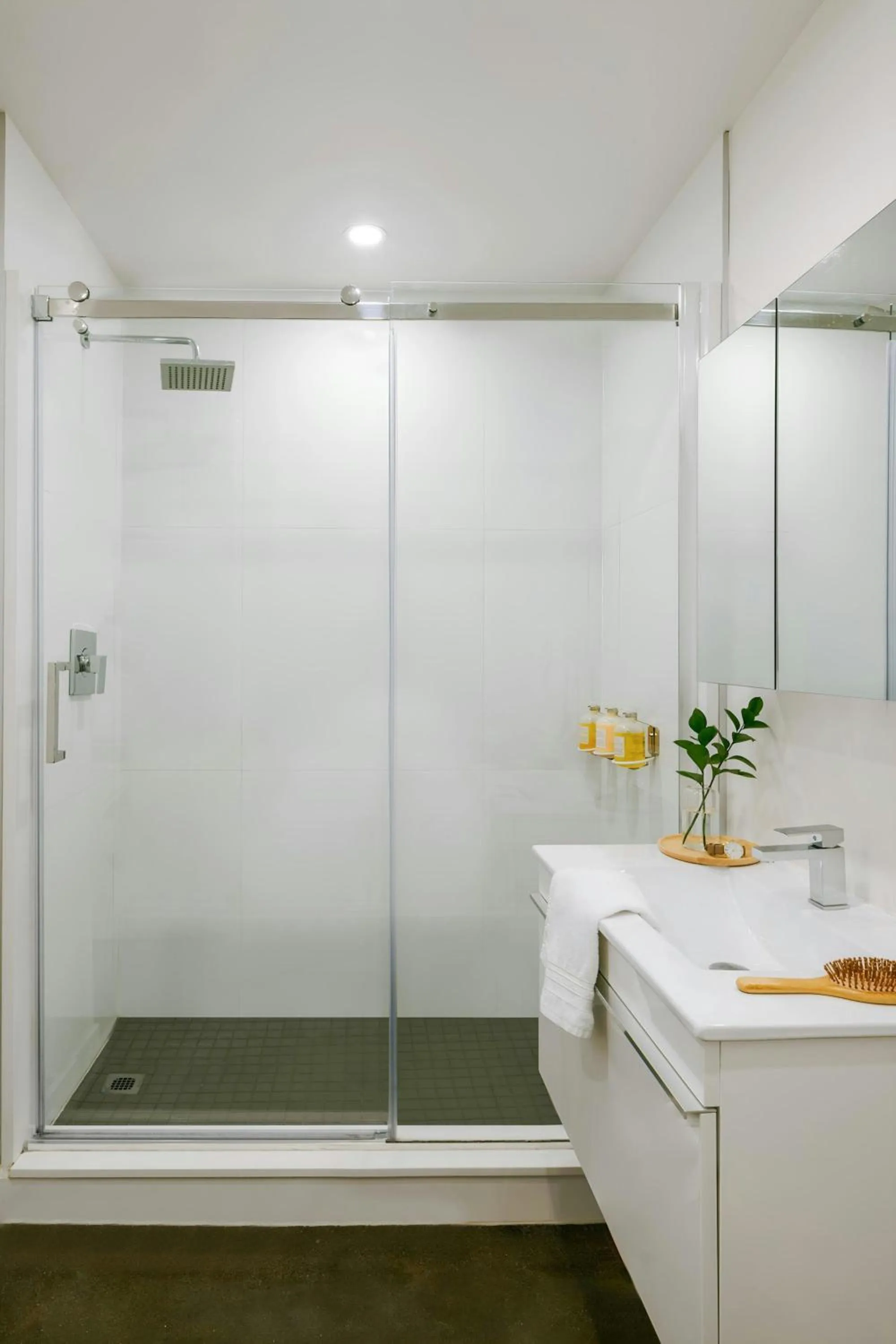 Bathroom in Sonder by Marriott Bonvoy Le Guerin Apartments Le Plateau-Mont-Royal