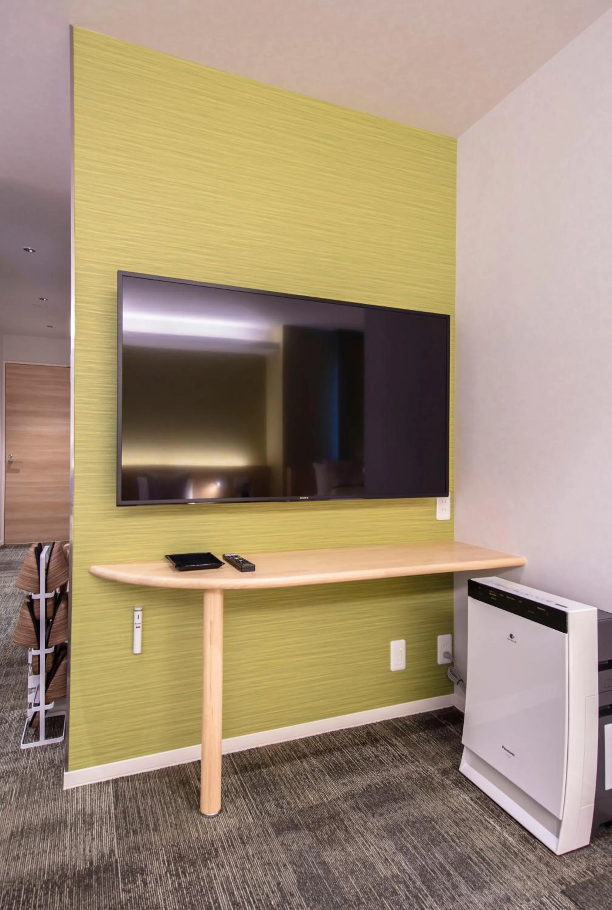 Photo of the whole room in GRAND BASE Okayama Ekimae