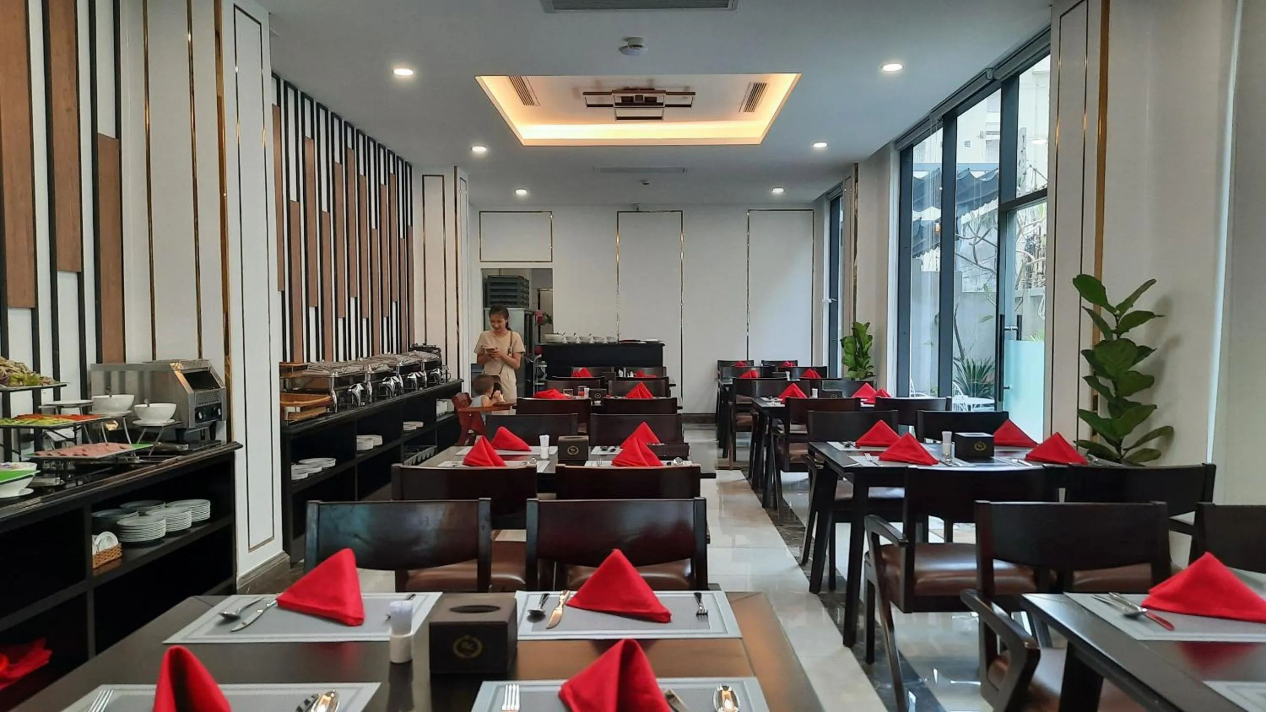 Restaurant/places to eat in SK LEGEND VUNG TAU HOTEL