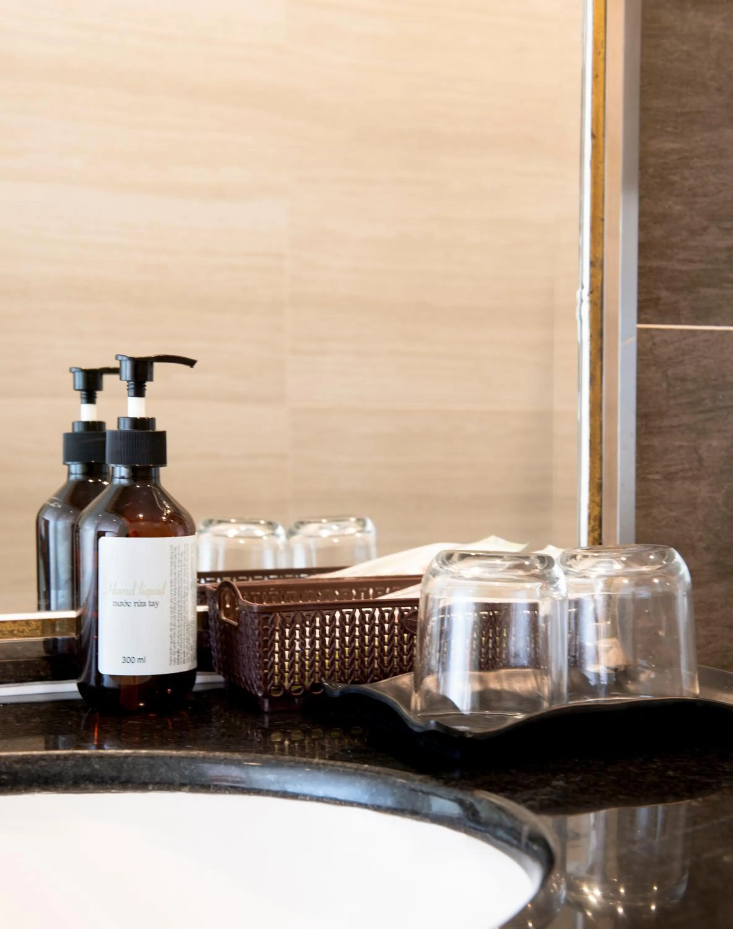 Shower in Conson Hotel