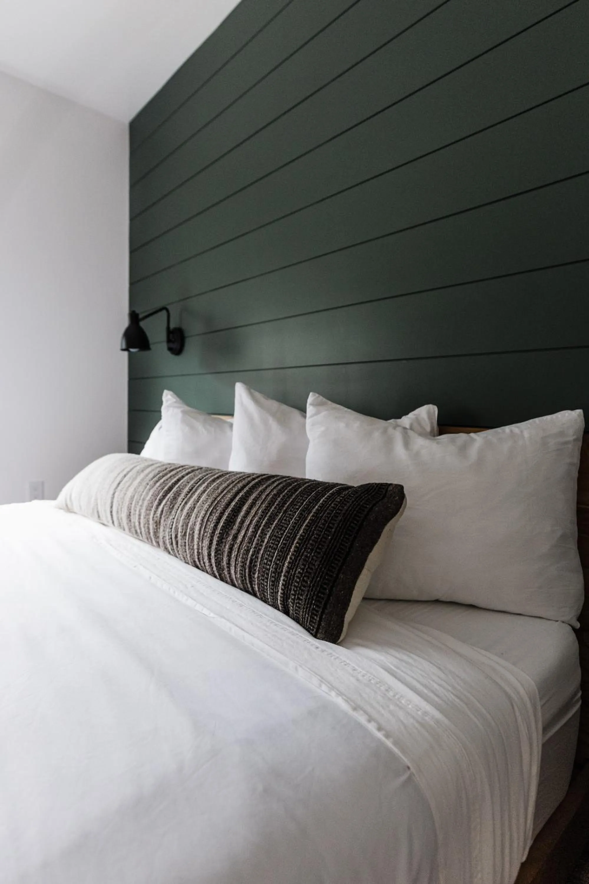 Bed in Wonderstone at Glacier