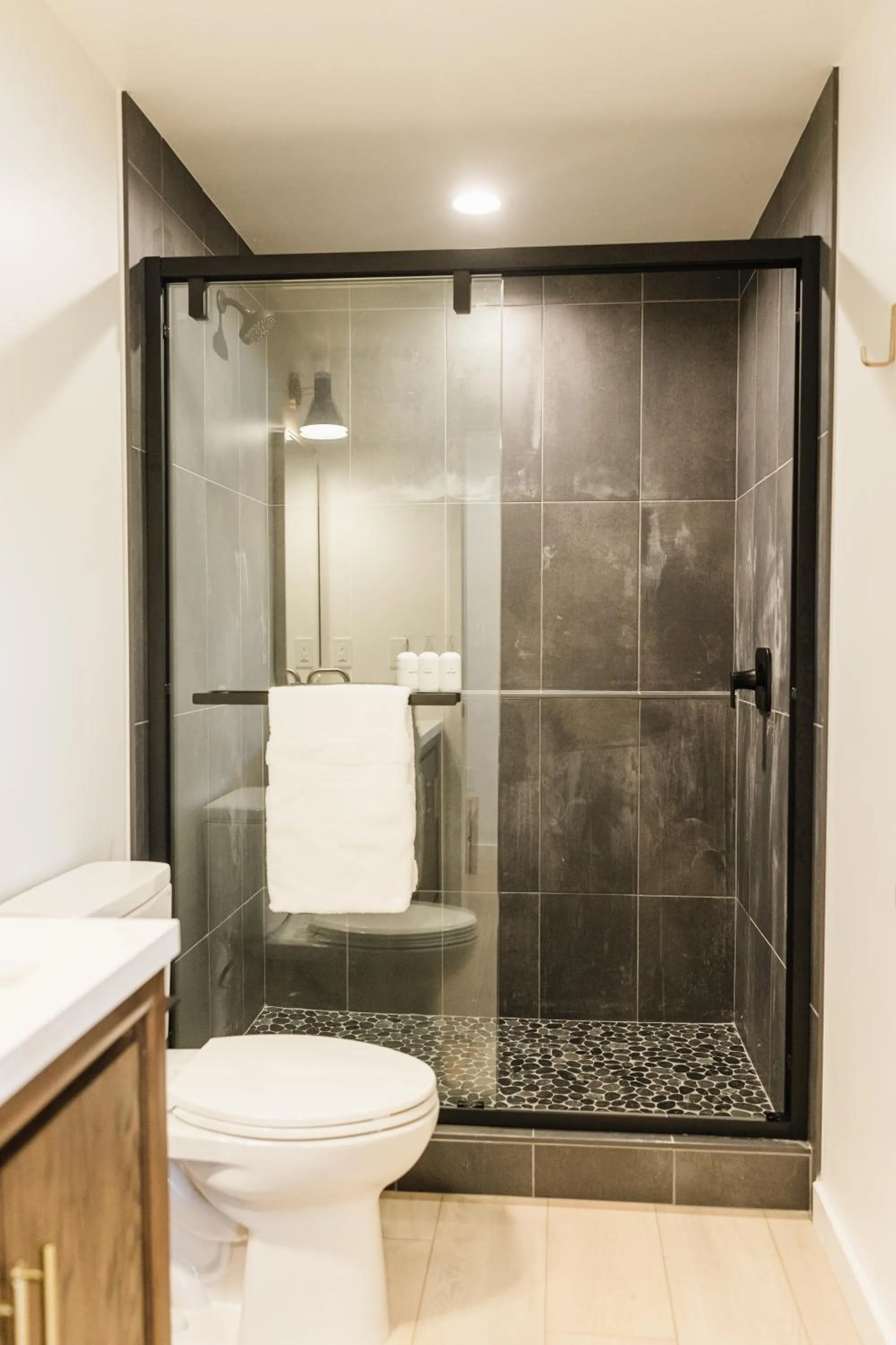 Bathroom in Wonderstone at Glacier