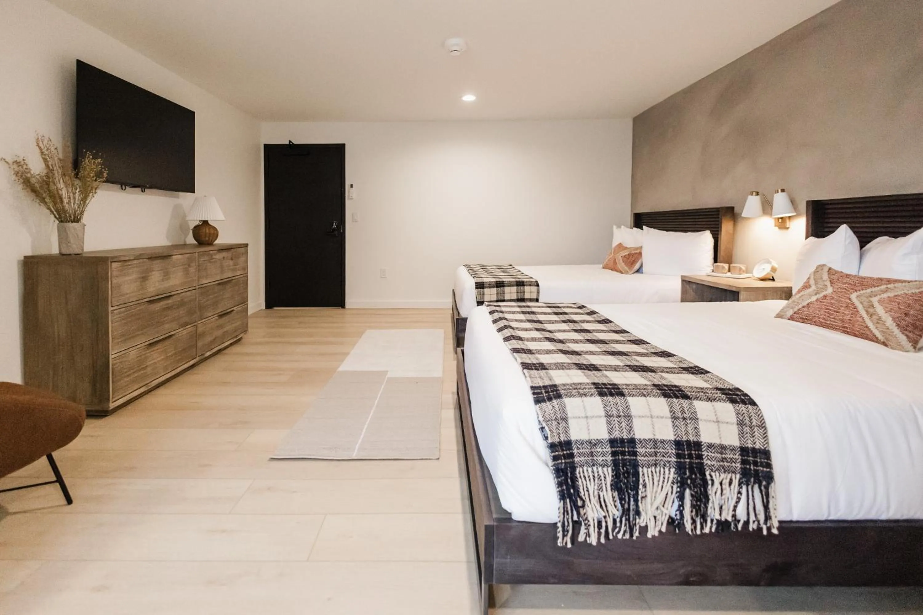 Bed in Wonderstone at Glacier