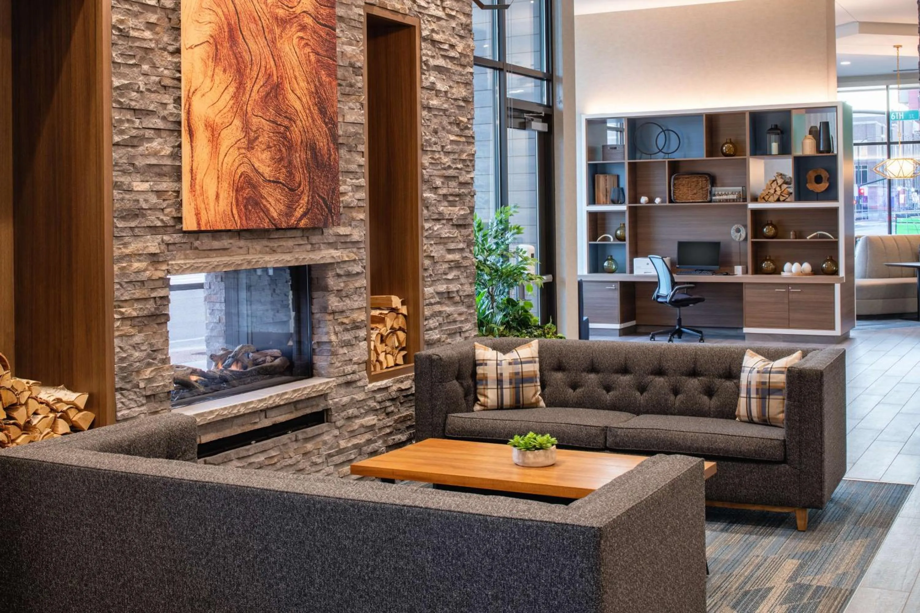 Lobby or reception in Home2 Suites By Hilton Boise Downtown