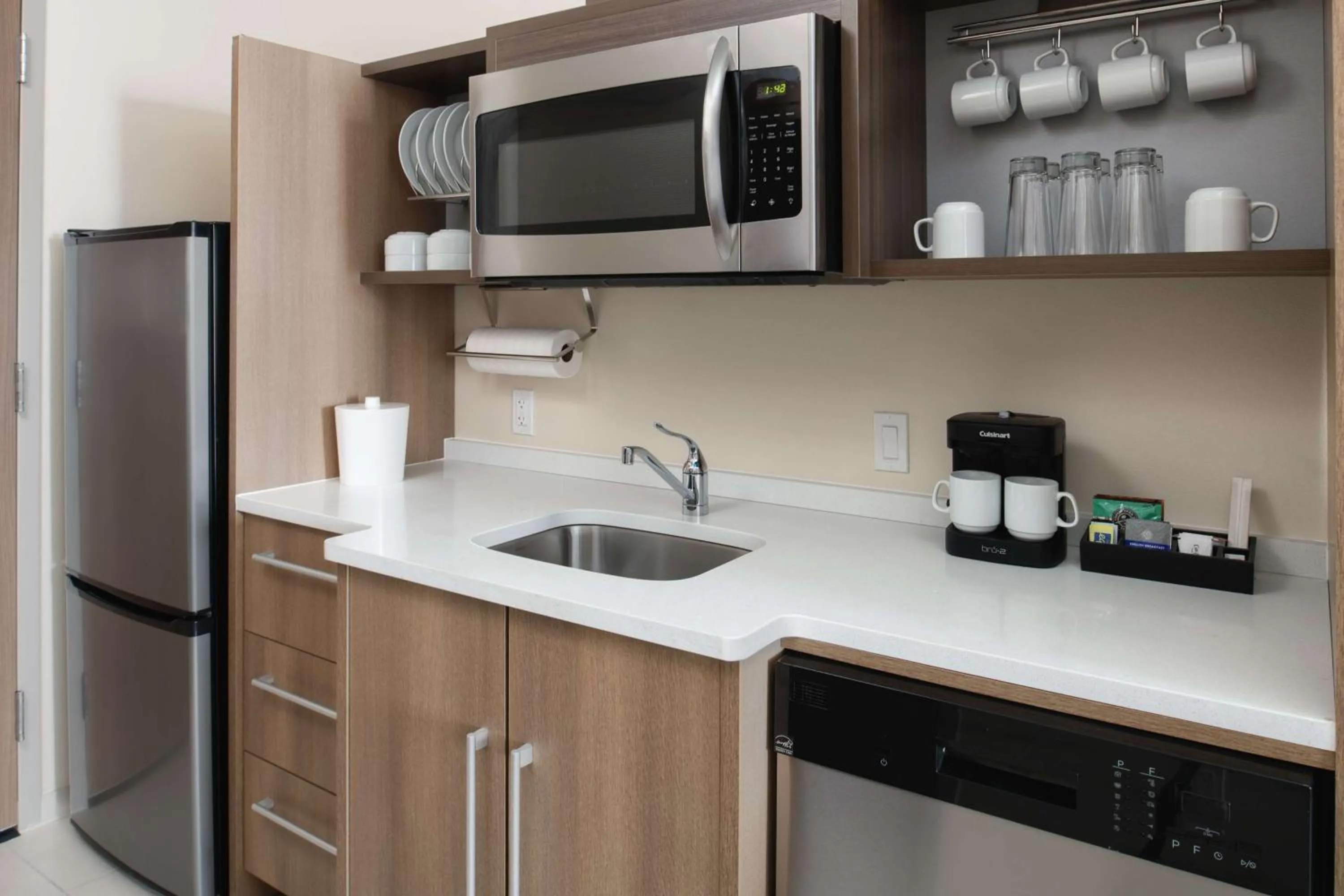 Kitchen or kitchenette in Home2 Suites By Hilton Boise Downtown