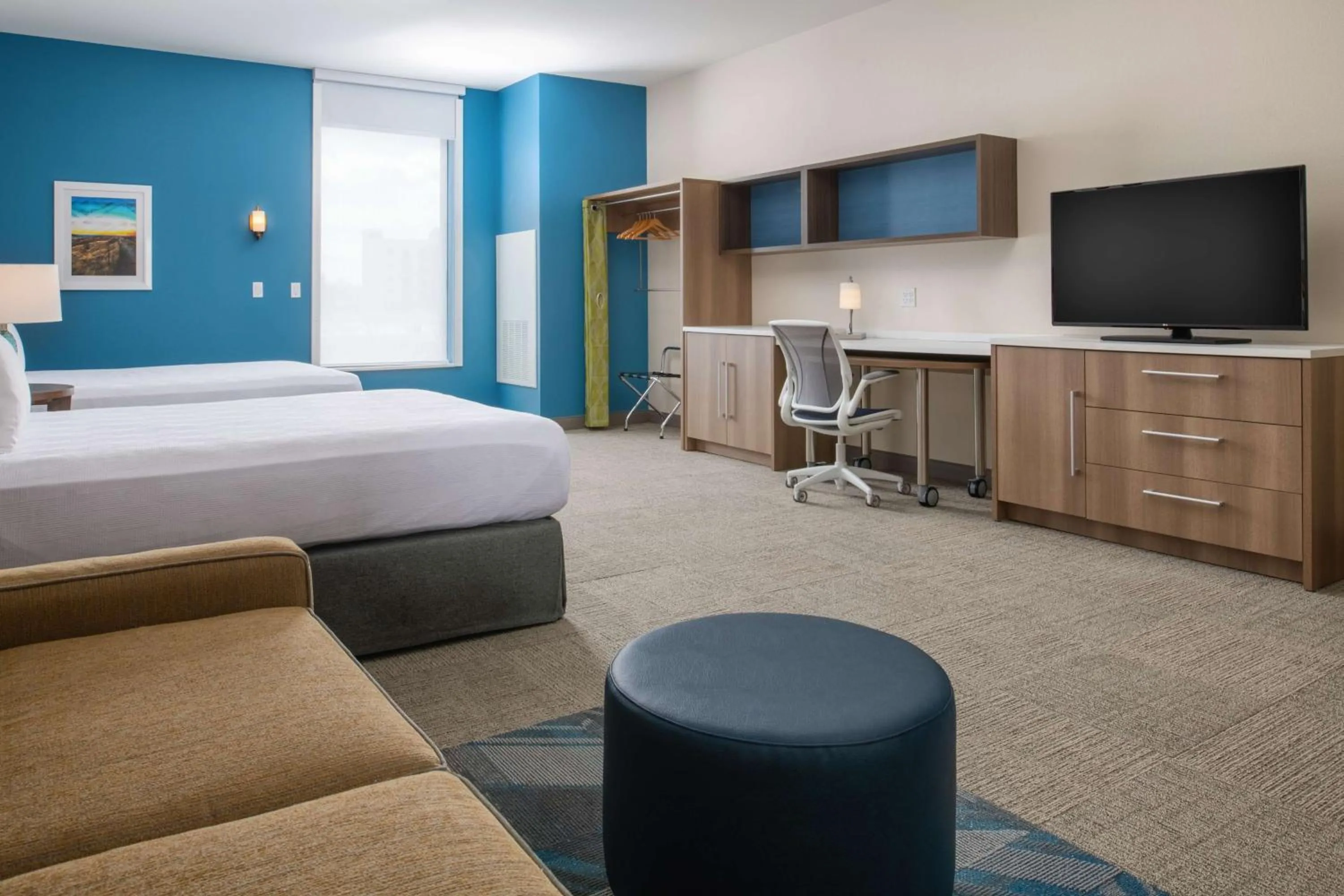 Bedroom, Bed in Home2 Suites By Hilton Boise Downtown