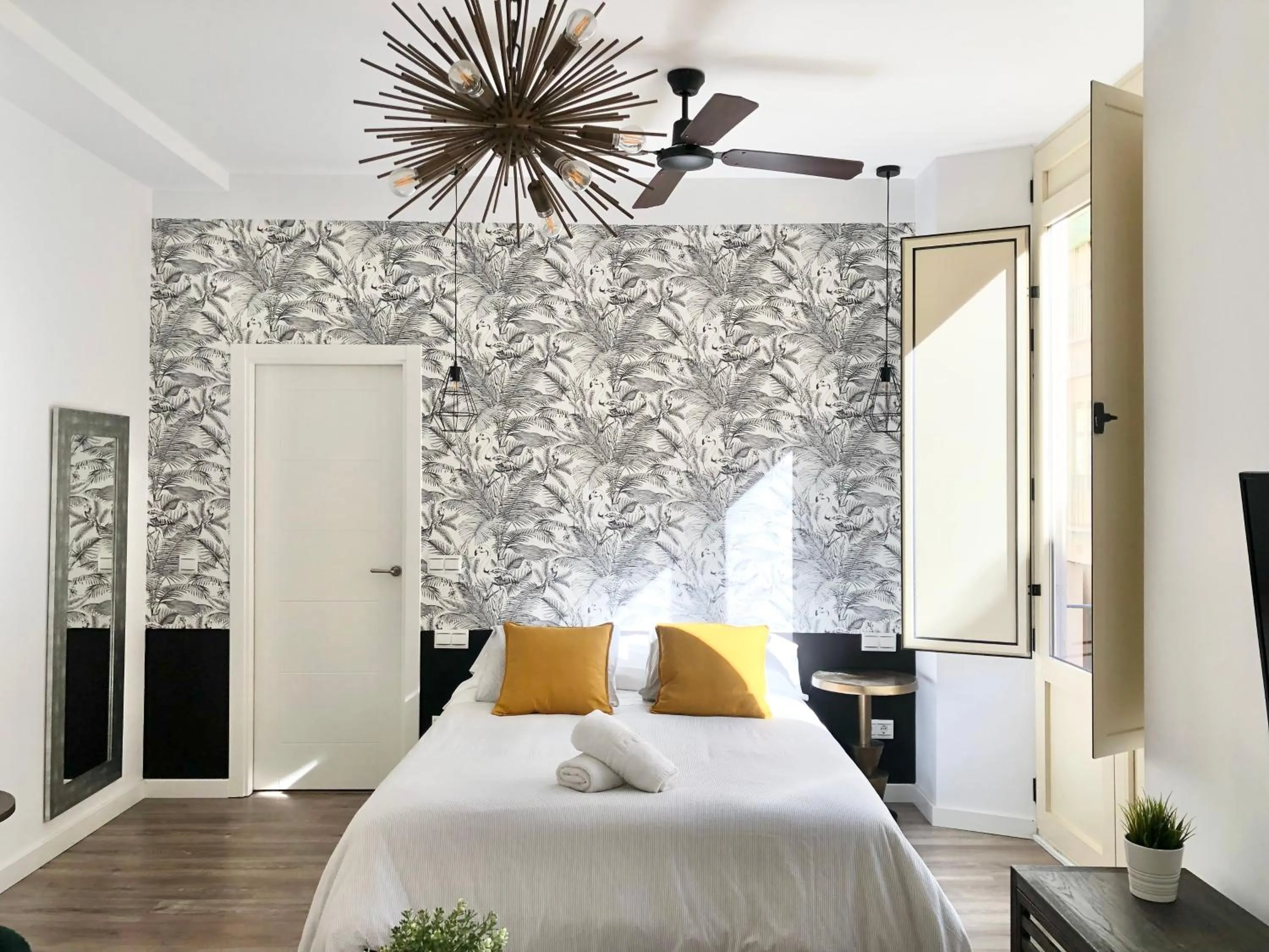 Bedroom, Bed in Suites La Merced