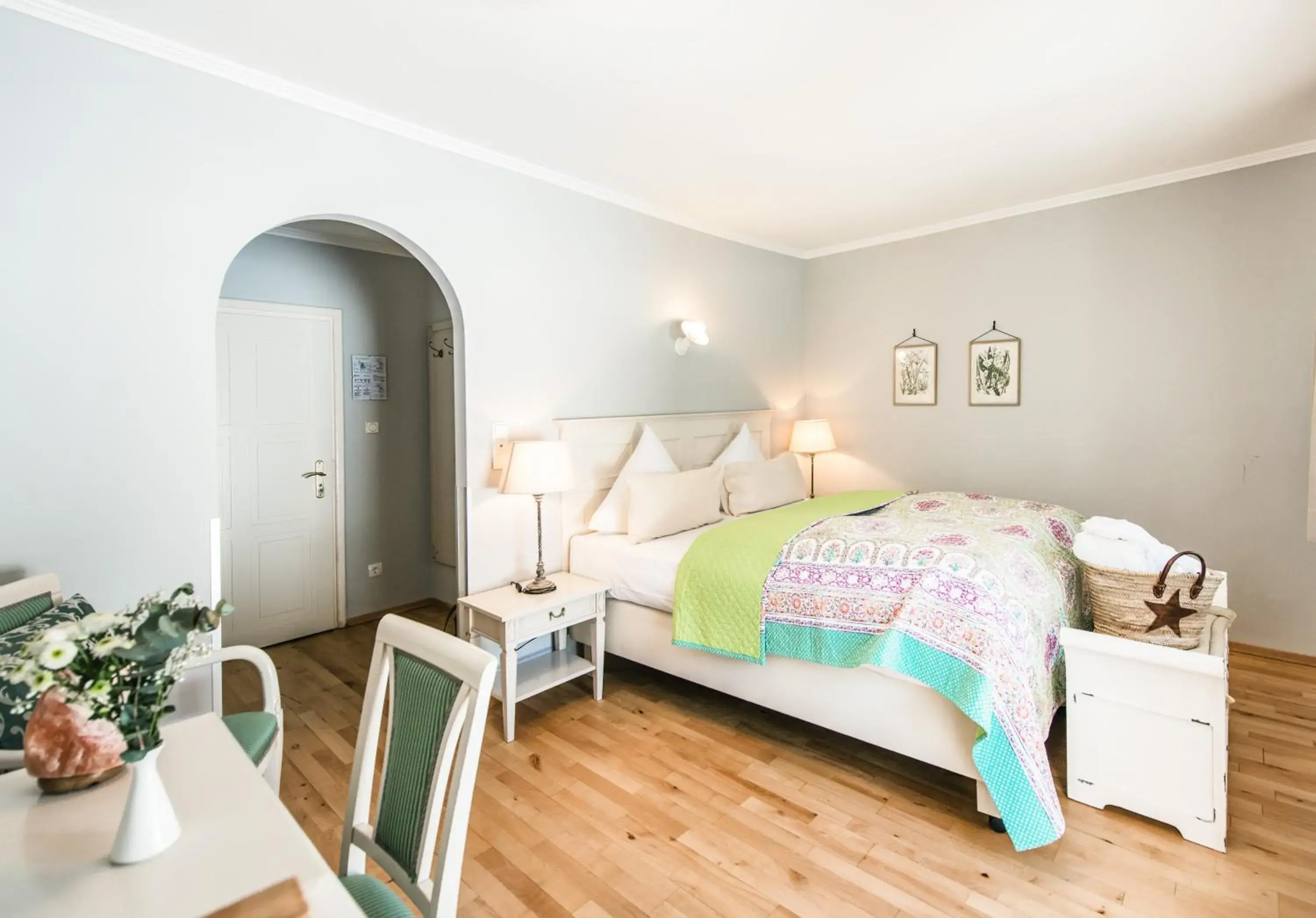 Double Room with Garden View in Biohotel Schlossgut Oberambach Double Room with Garden View in Biohotel Schlossgut Oberambach