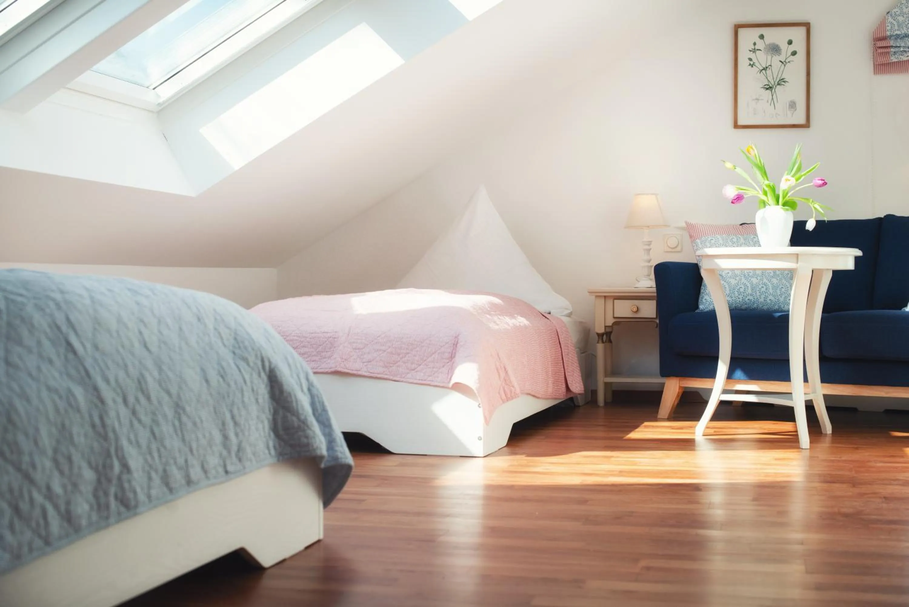 Bed in Biohotel Schlossgut Oberambach