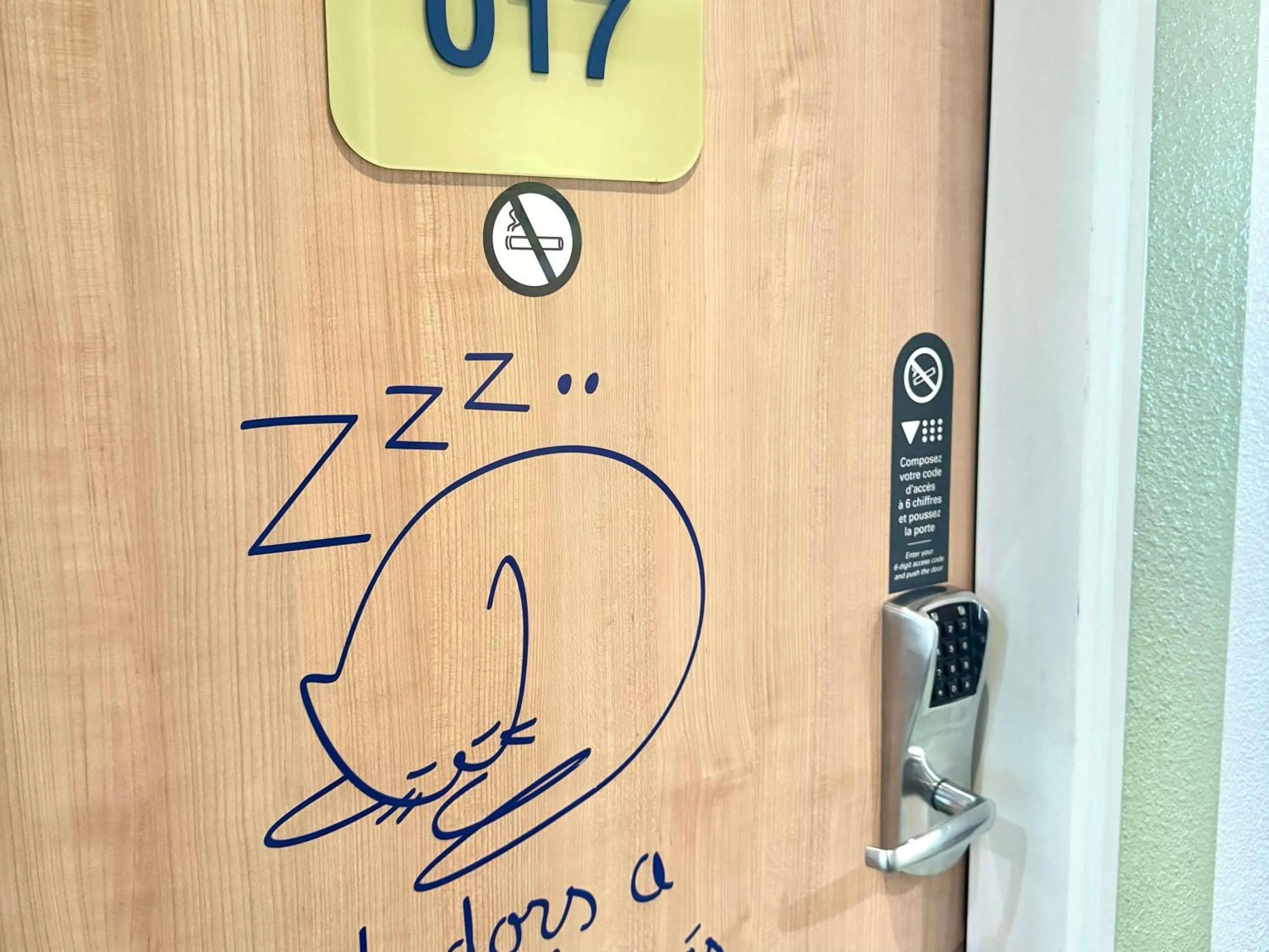 Bedroom in Hotel Ibis Budget Cosne Sur Loire