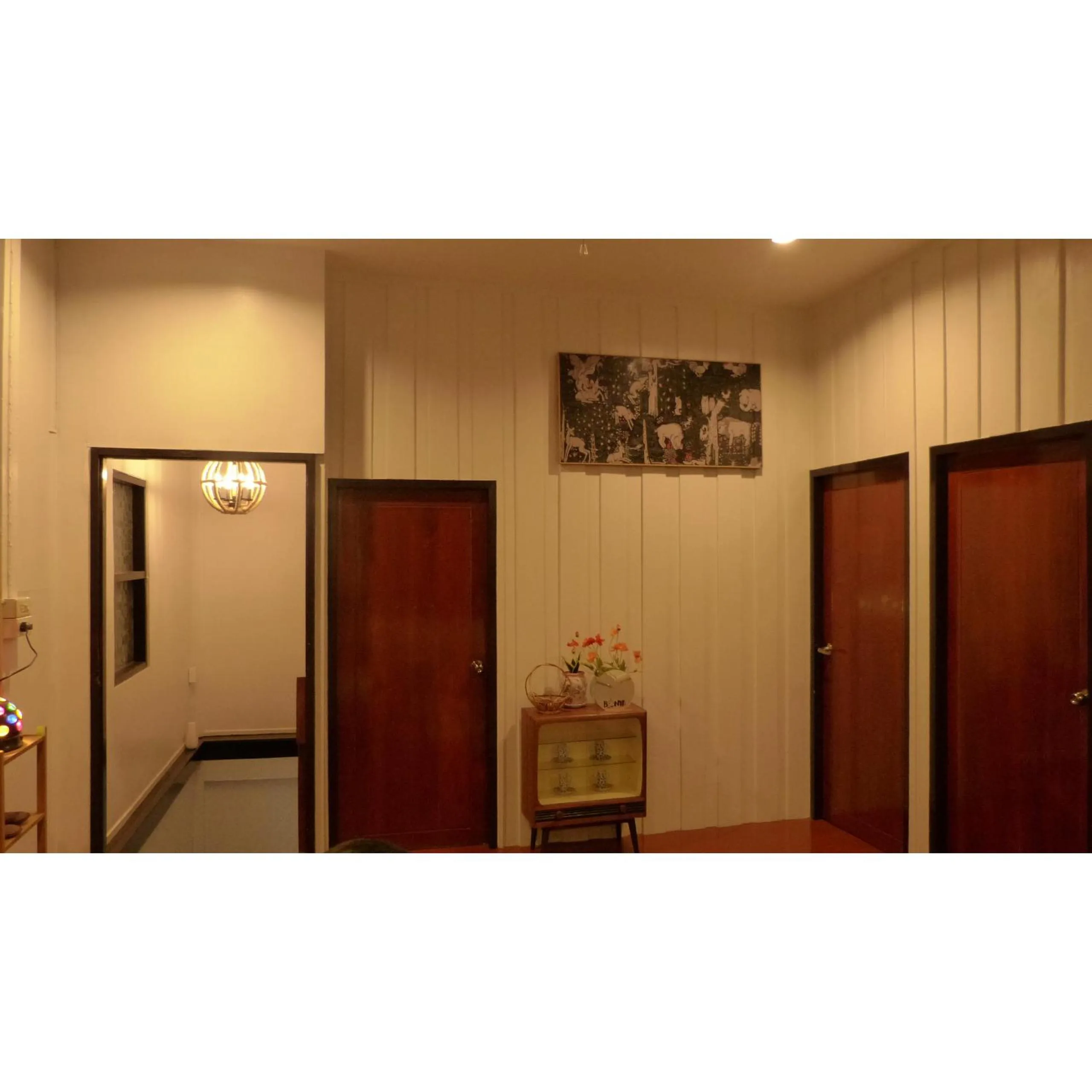 Communal lounge/ TV room in Banya BnB ที่พักบ้านย่าบีแอนด์บี เมืองประจวบฯ