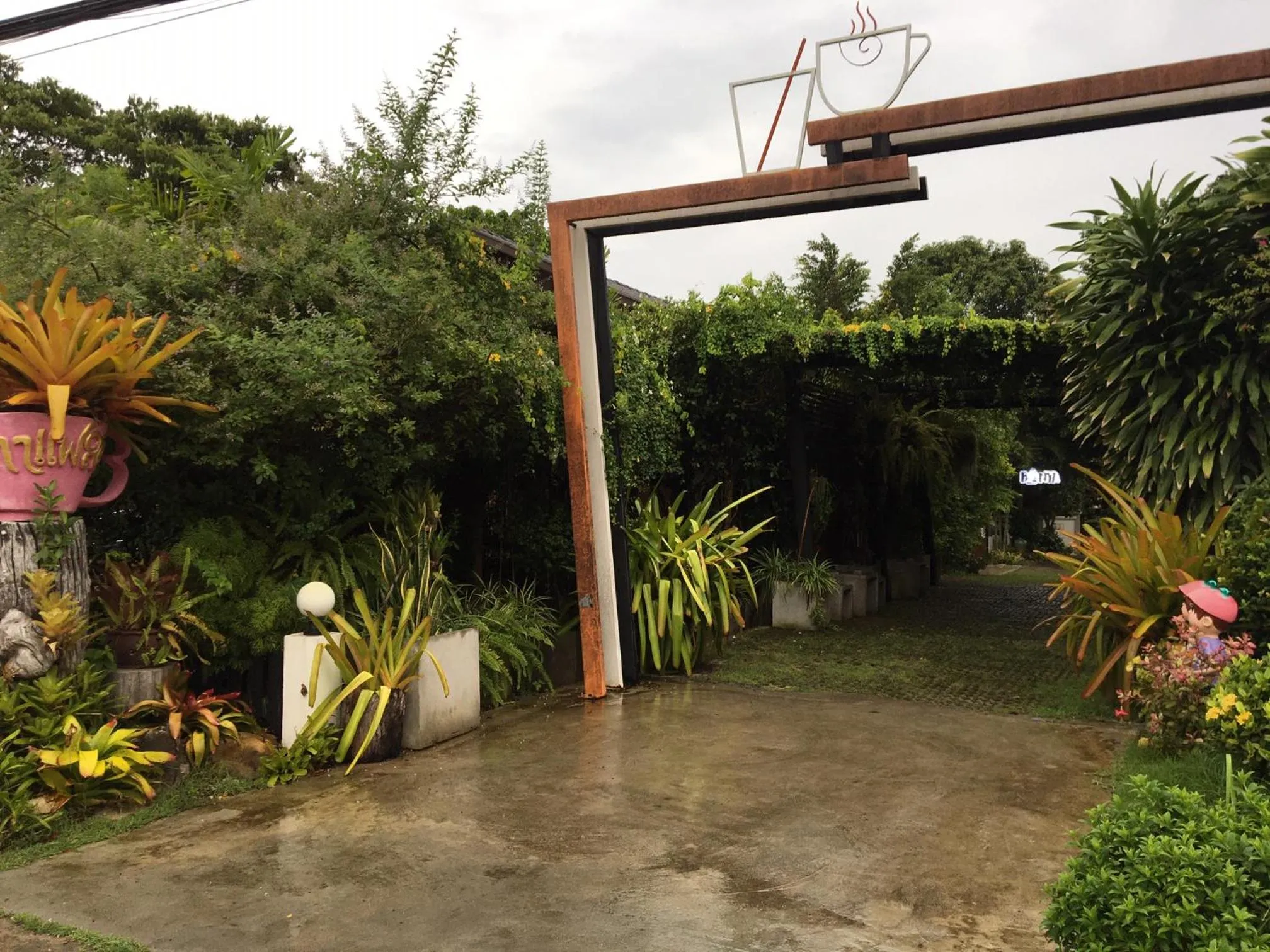 Facade/entrance in Banya BnB ที่พักบ้านย่าบีแอนด์บี เมืองประจวบฯ