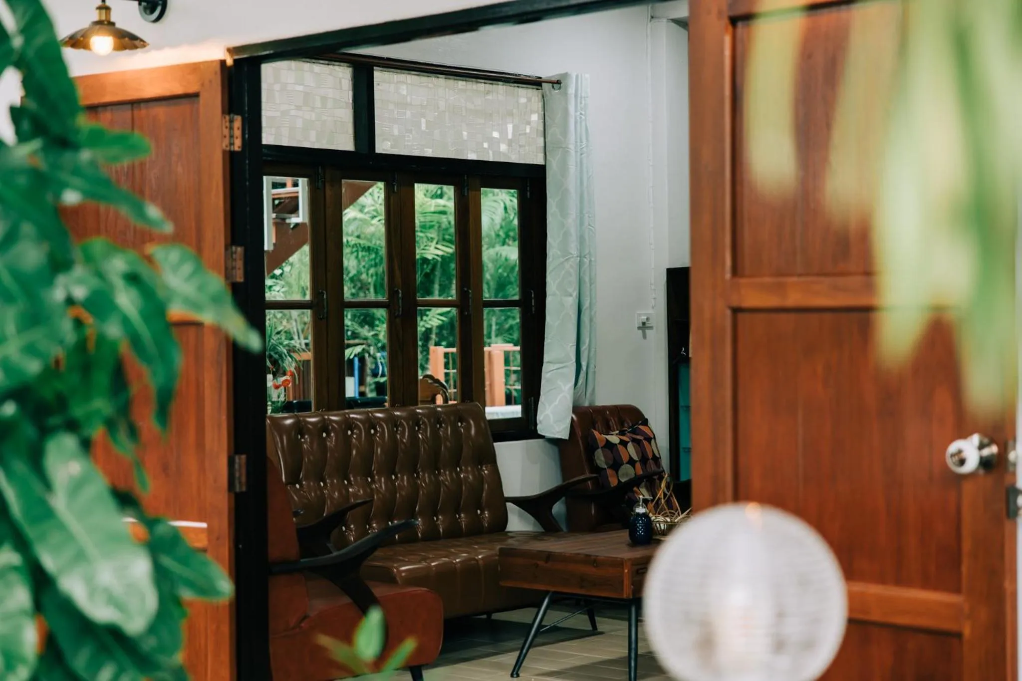 Facade/entrance in Banya BnB ที่พักบ้านย่าบีแอนด์บี เมืองประจวบฯ