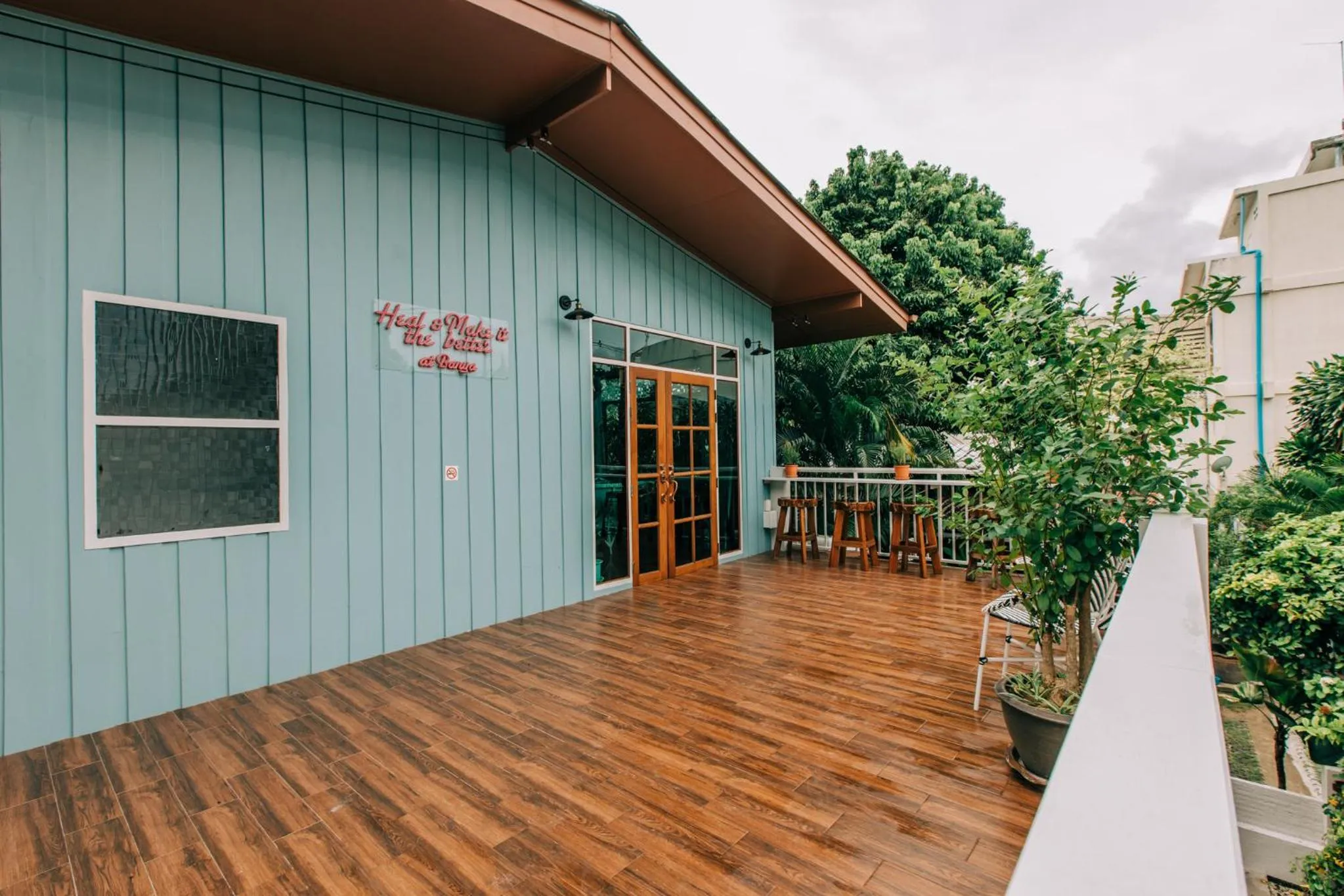 Patio in Banya BnB ที่พักบ้านย่าบีแอนด์บี เมืองประจวบฯ