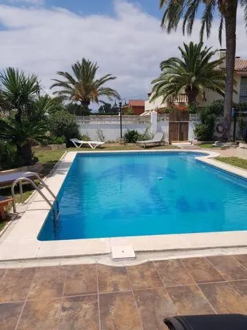 Swimming pool in Méditerranée Room VILLA BLANCA Cambrils