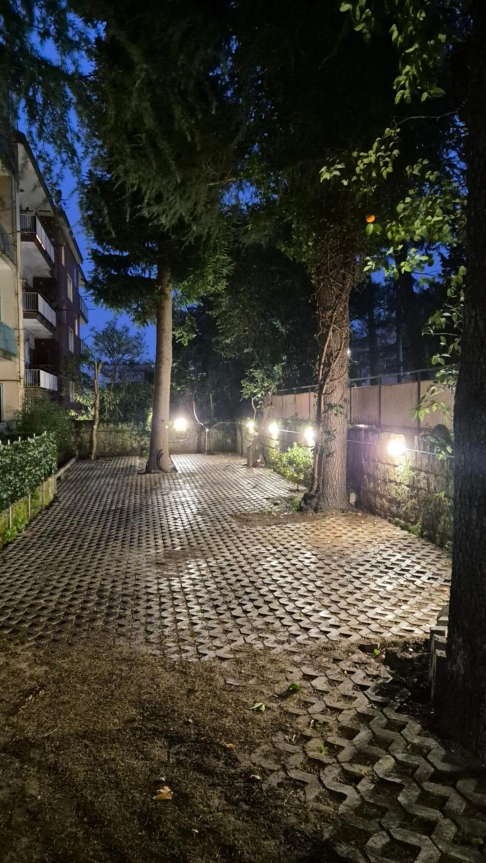 Parking in Relais Villa Montedonzelli