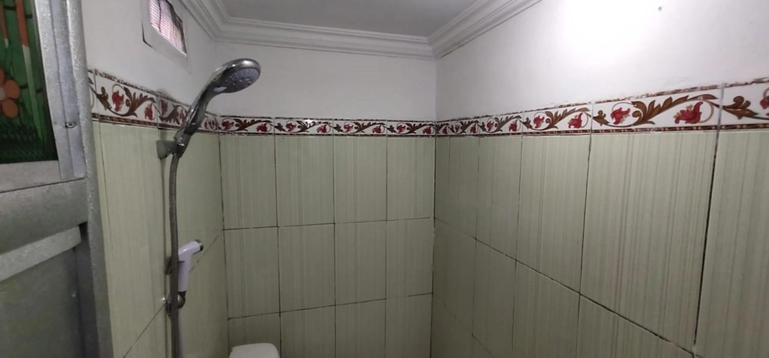 Bathroom in Limasan Mbah Darmo