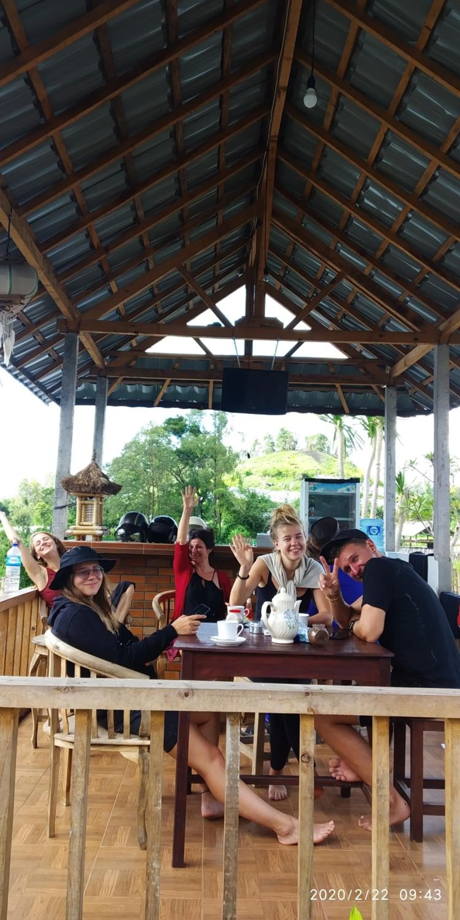 Restaurant/places to eat in Batur Homestay and Lodge