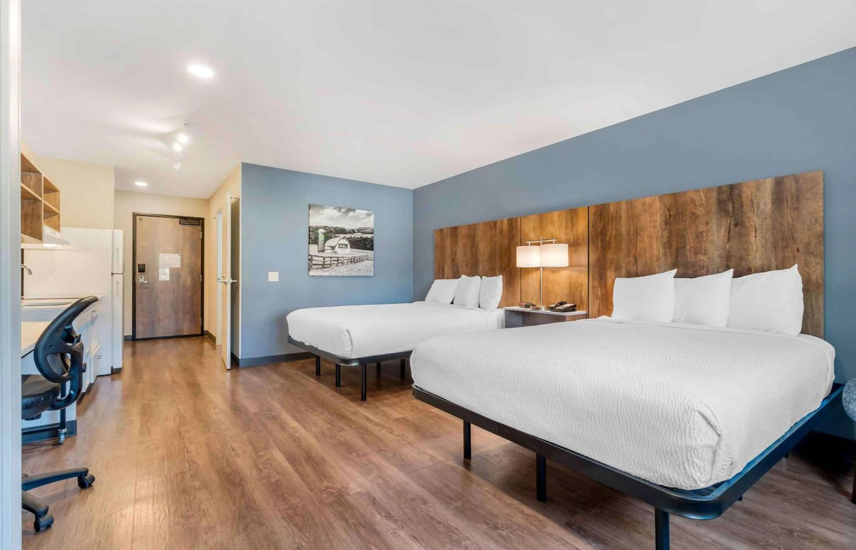 Bedroom, Bed in Extended Stay America Premiere Suites - Ukiah
