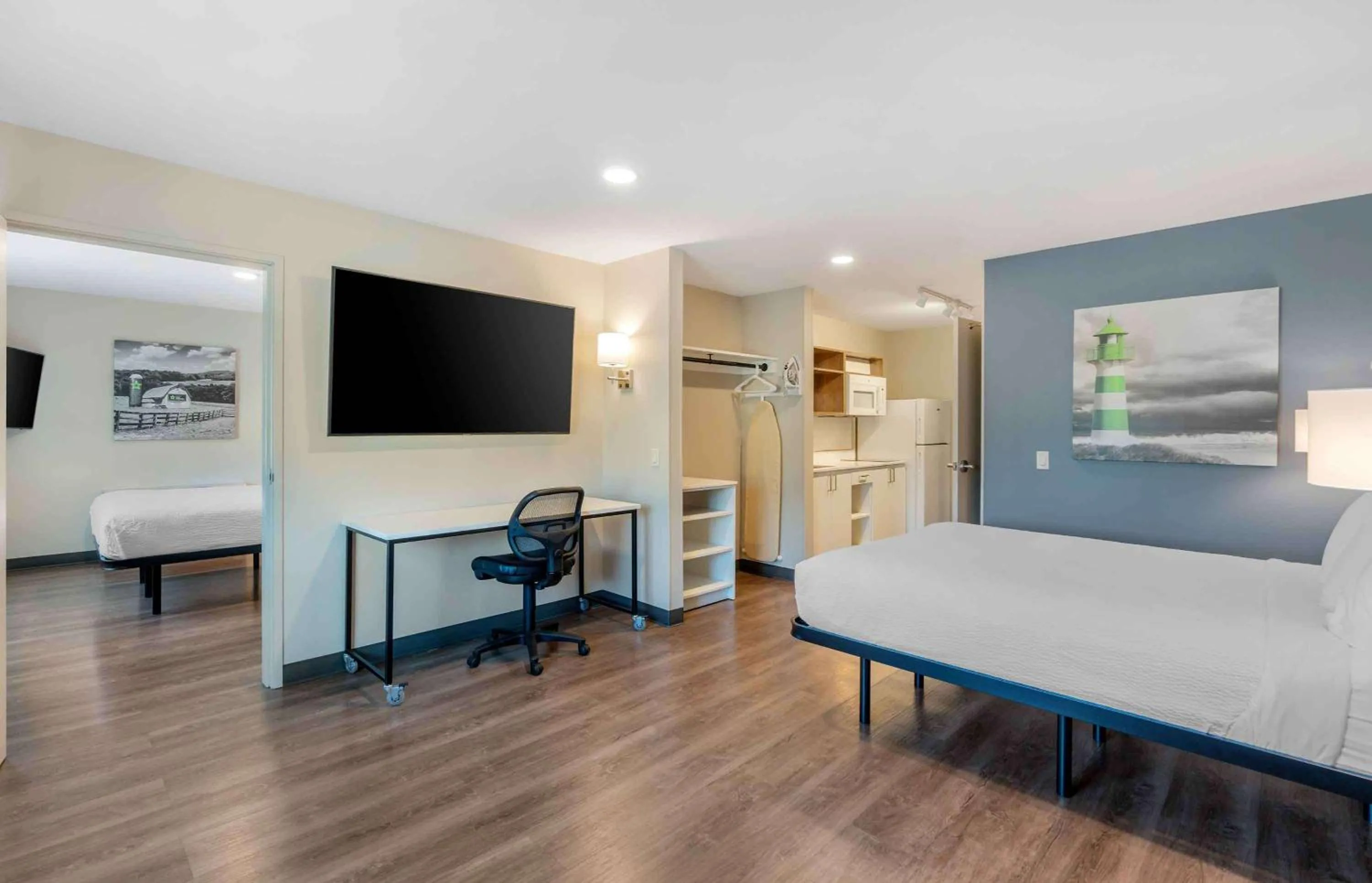 Bedroom, Bed in Extended Stay America Premiere Suites - Ukiah
