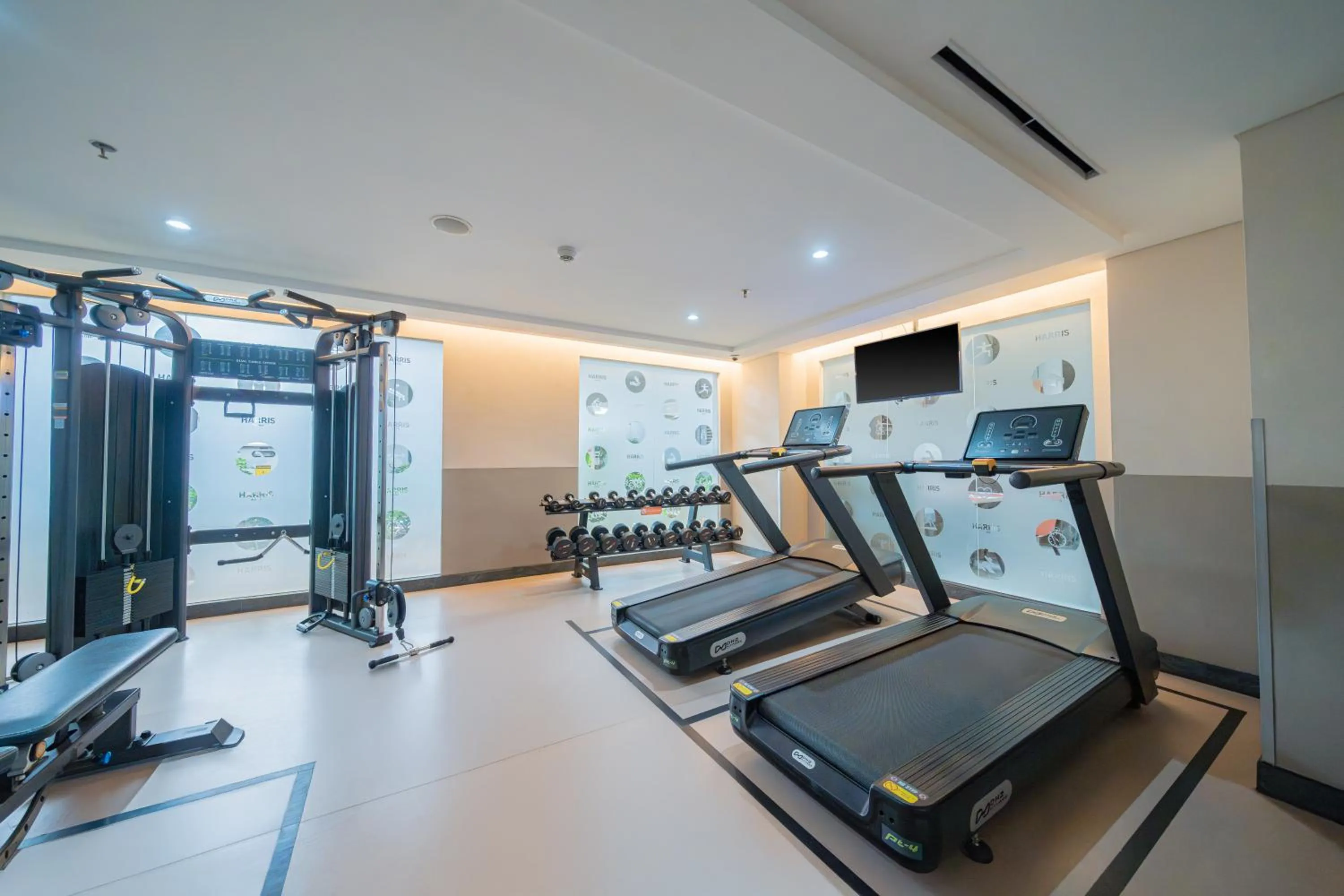 Fitness centre/facilities in Harris Suites Puri Mansion