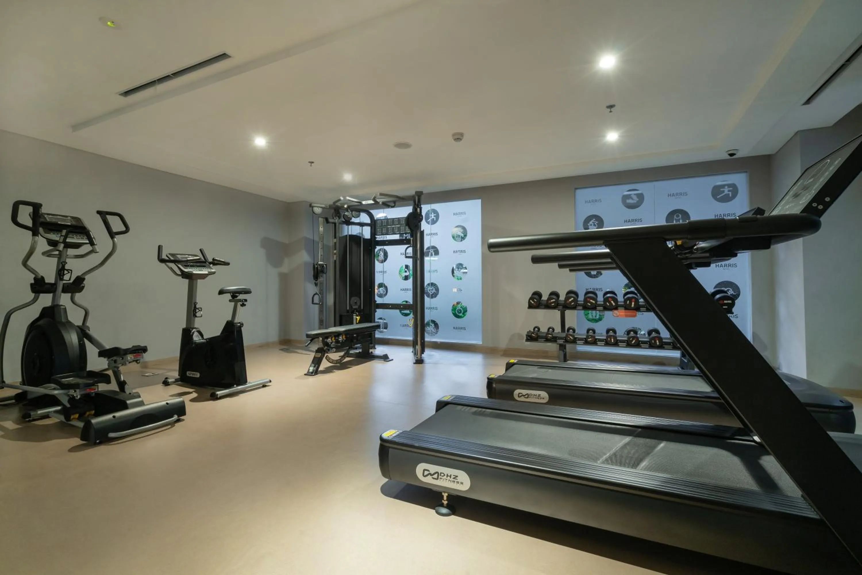 Fitness centre/facilities in Harris Suites Puri Mansion