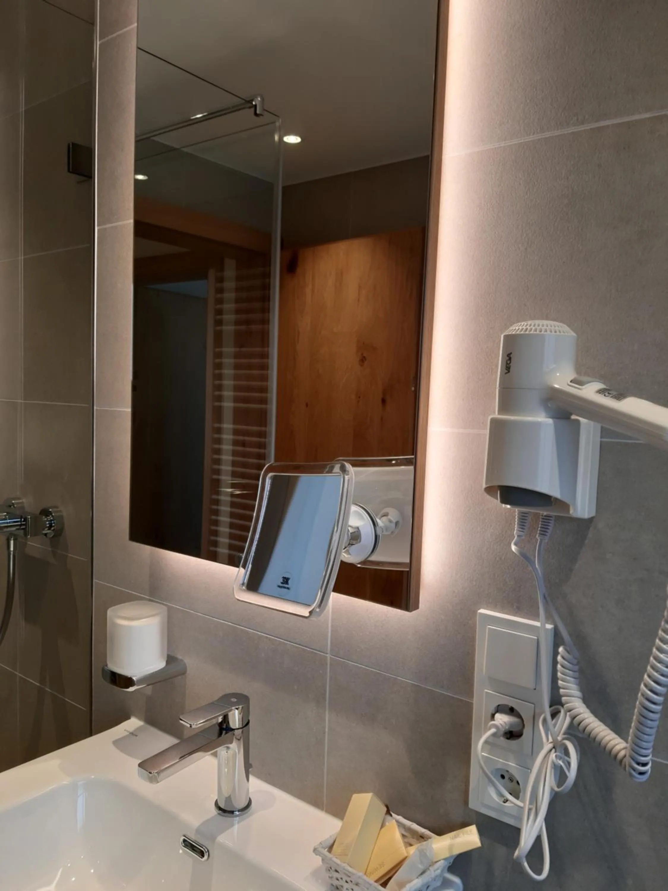 Bathroom in DEVA Hotel Alpenglück