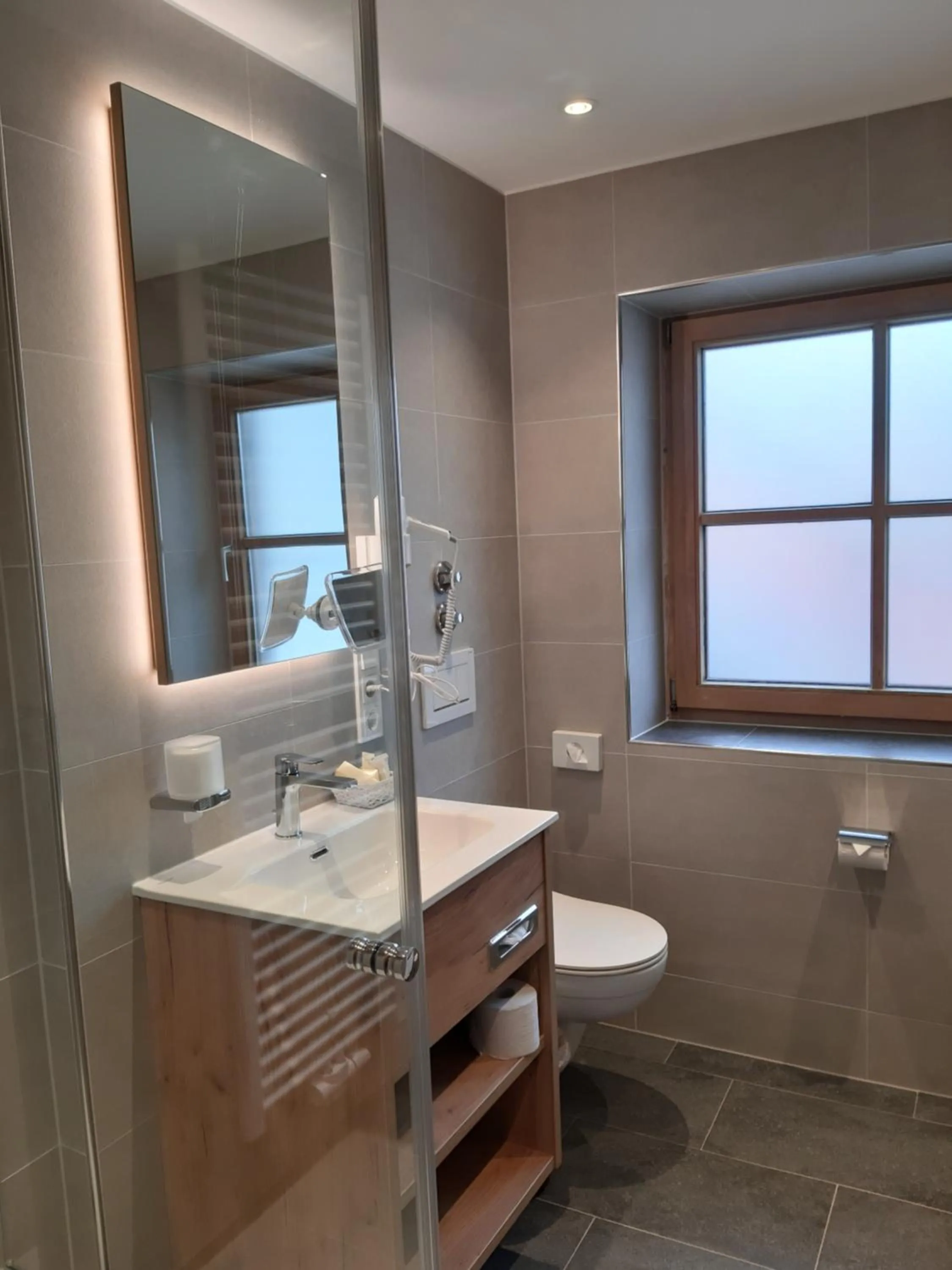 Bathroom in DEVA Hotel Alpenglück