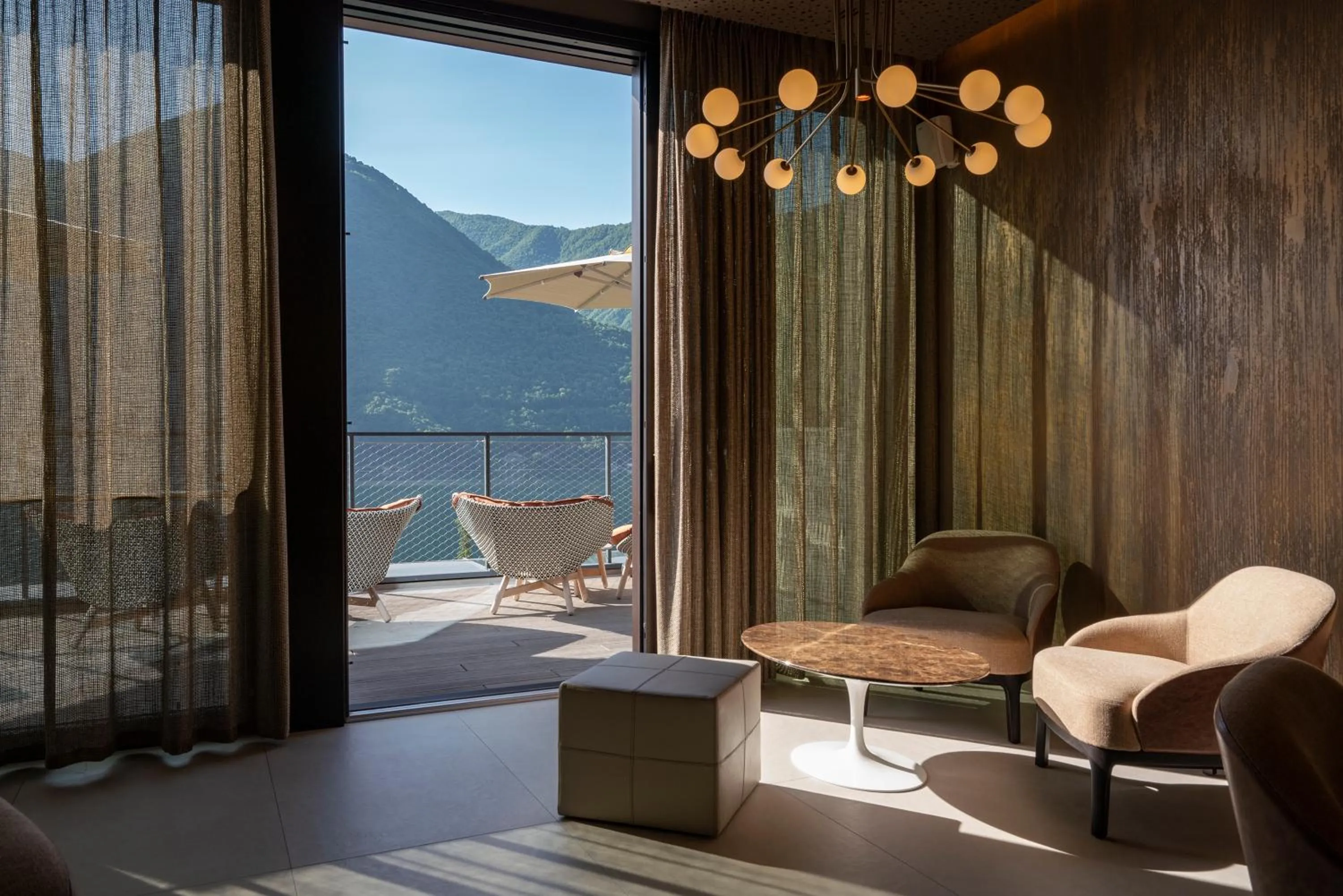 Lounge or bar in ARIA Retreat & SPA - The Leading Hotels of the World, located within Parco San Marco Resort